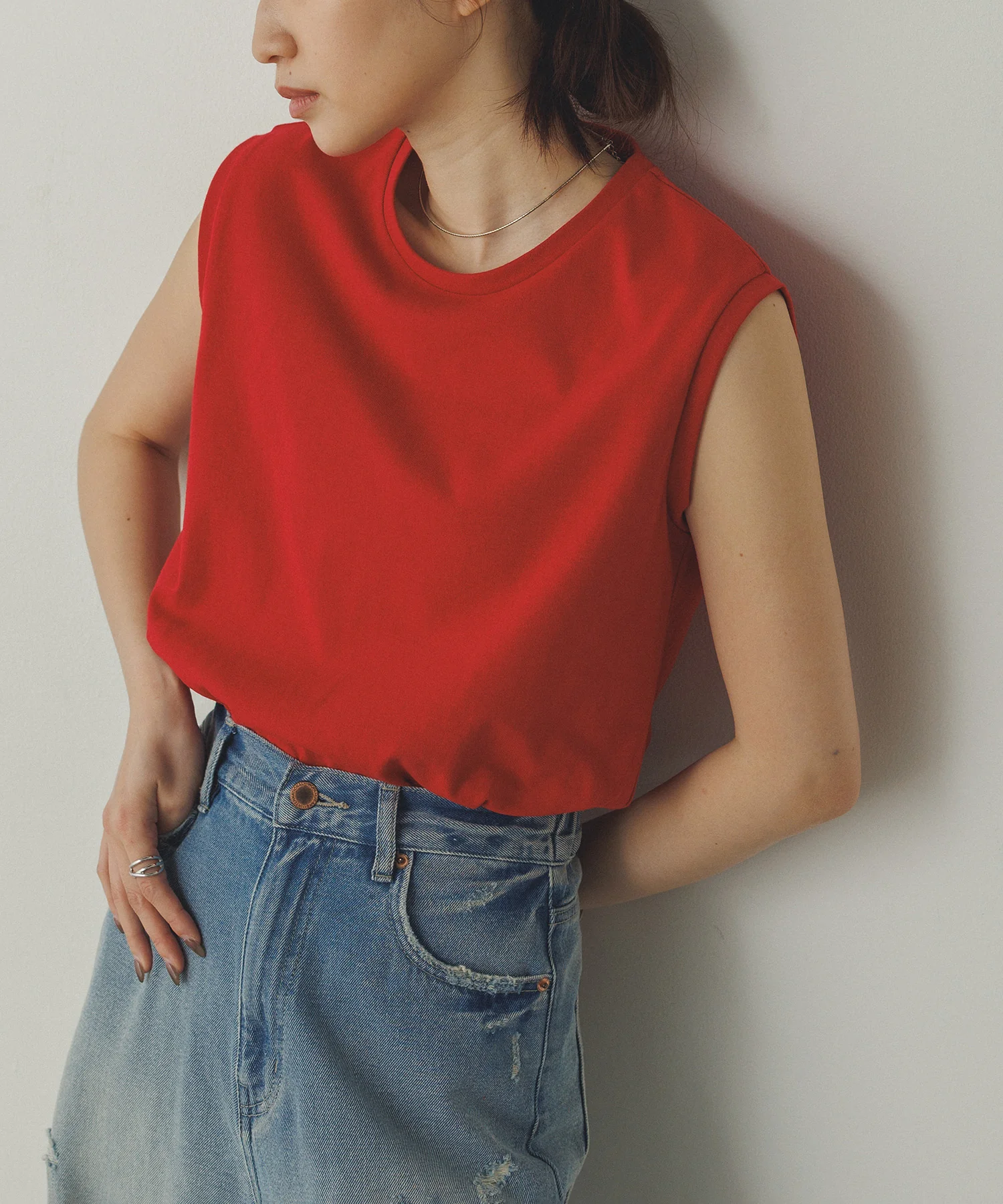 【新色追加】ベーシックノースリーブトップス