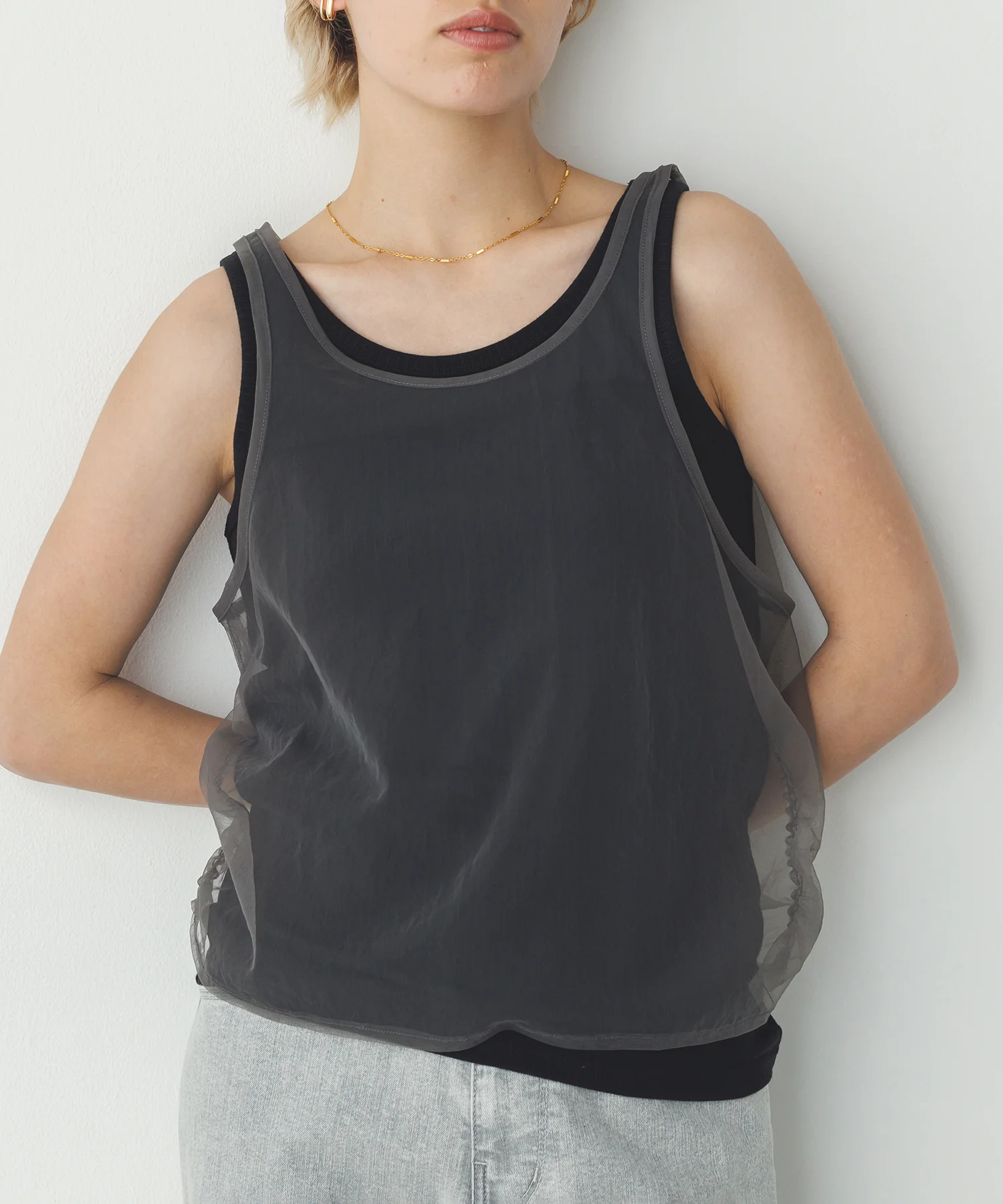 チュールレイヤード リブタンクトップ
