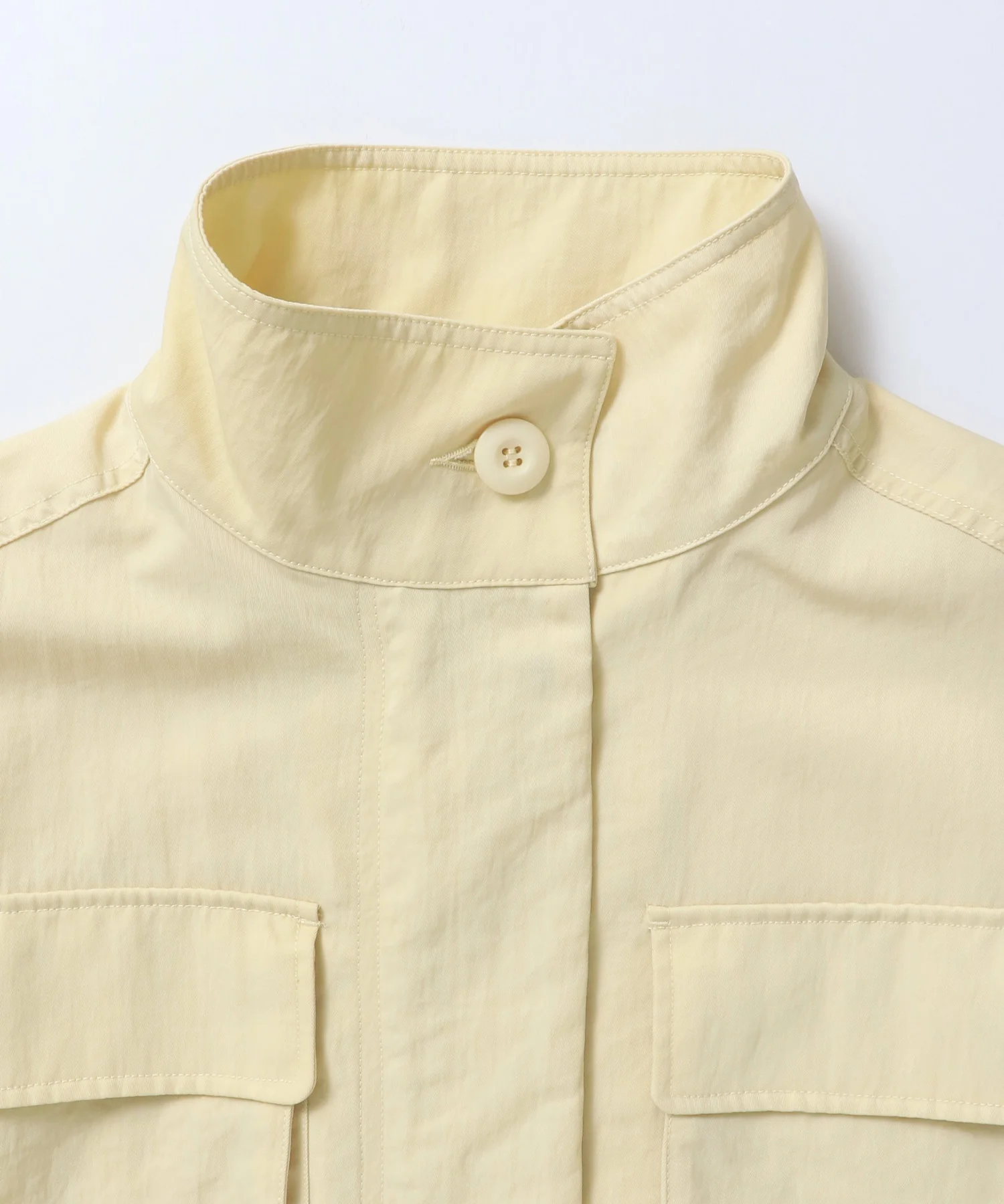 ナイロンツイル フィールドブルゾン