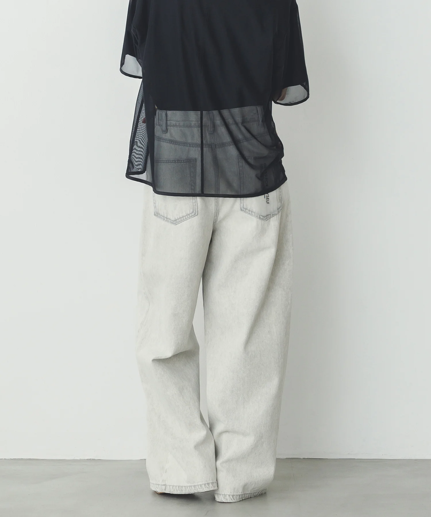 ダメージデニム ゆるストレートパンツ