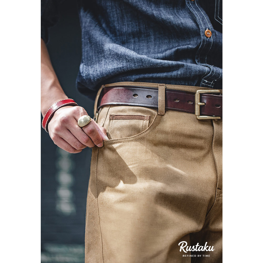 秋限定　イエローストーンパーク セルビッジストレートデニムパンツ