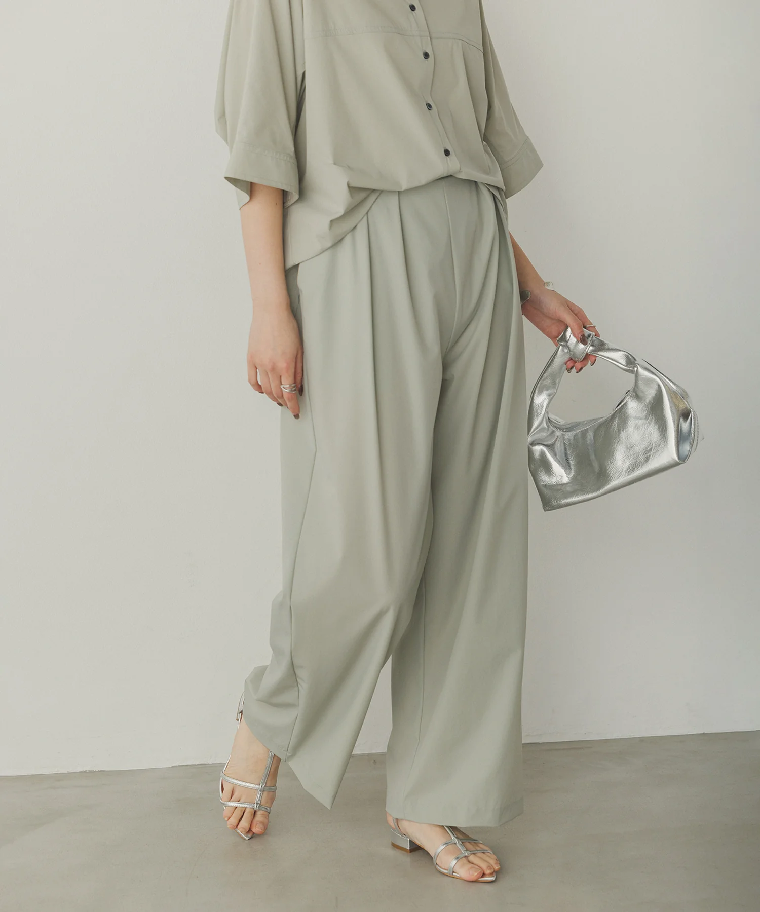 【接触冷感】ワイドストレートパンツ