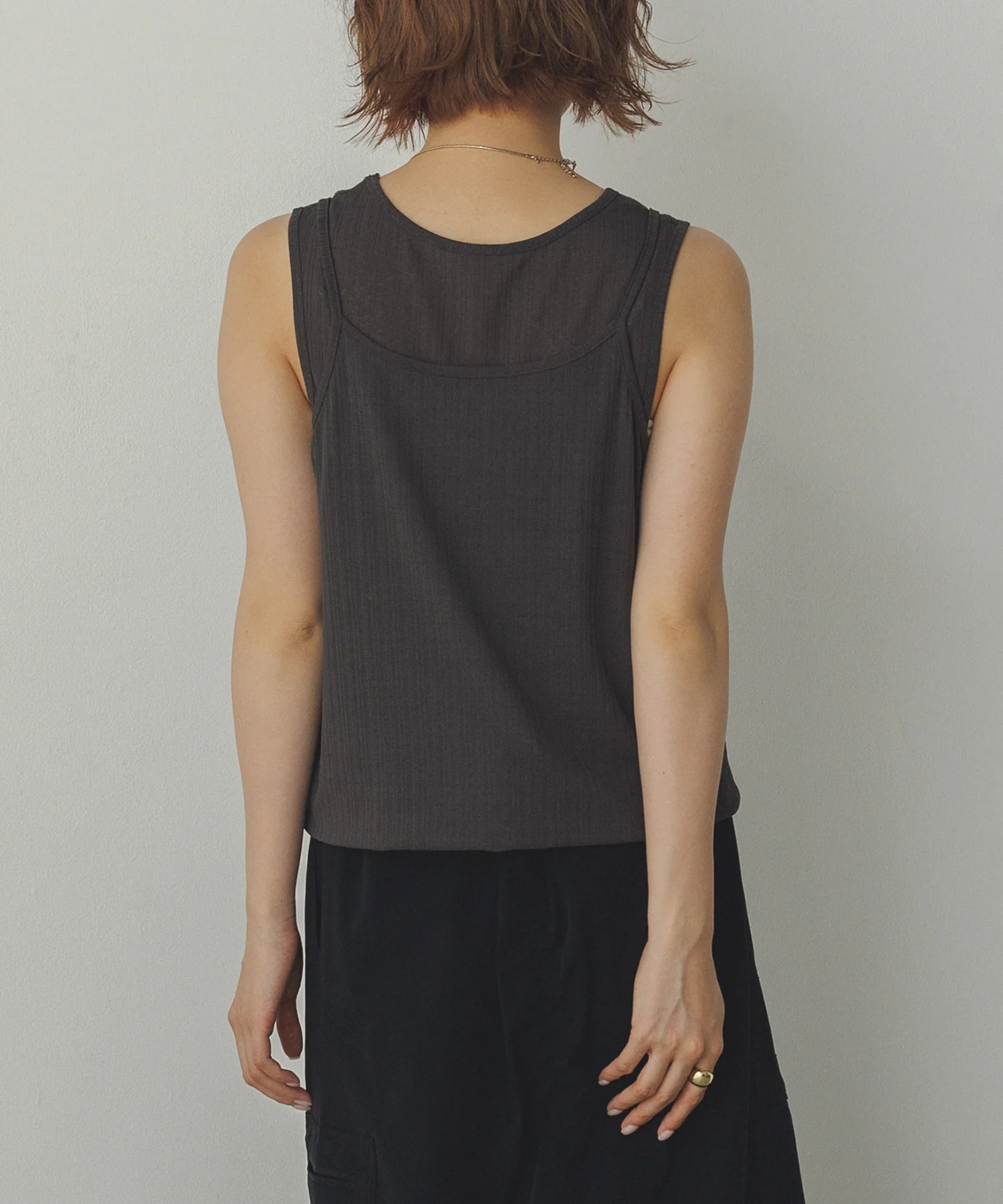 ランダムリブ シアータンクトップ