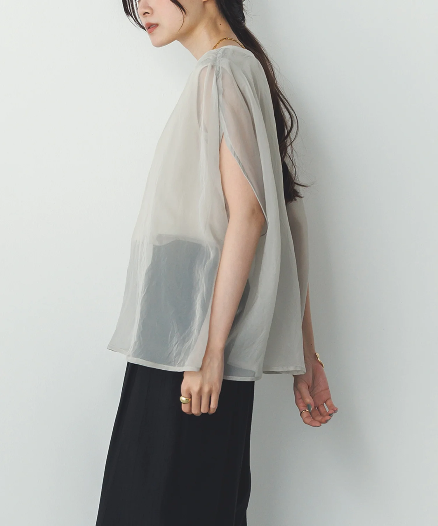 ニュアンス シアーレイヤードトップス