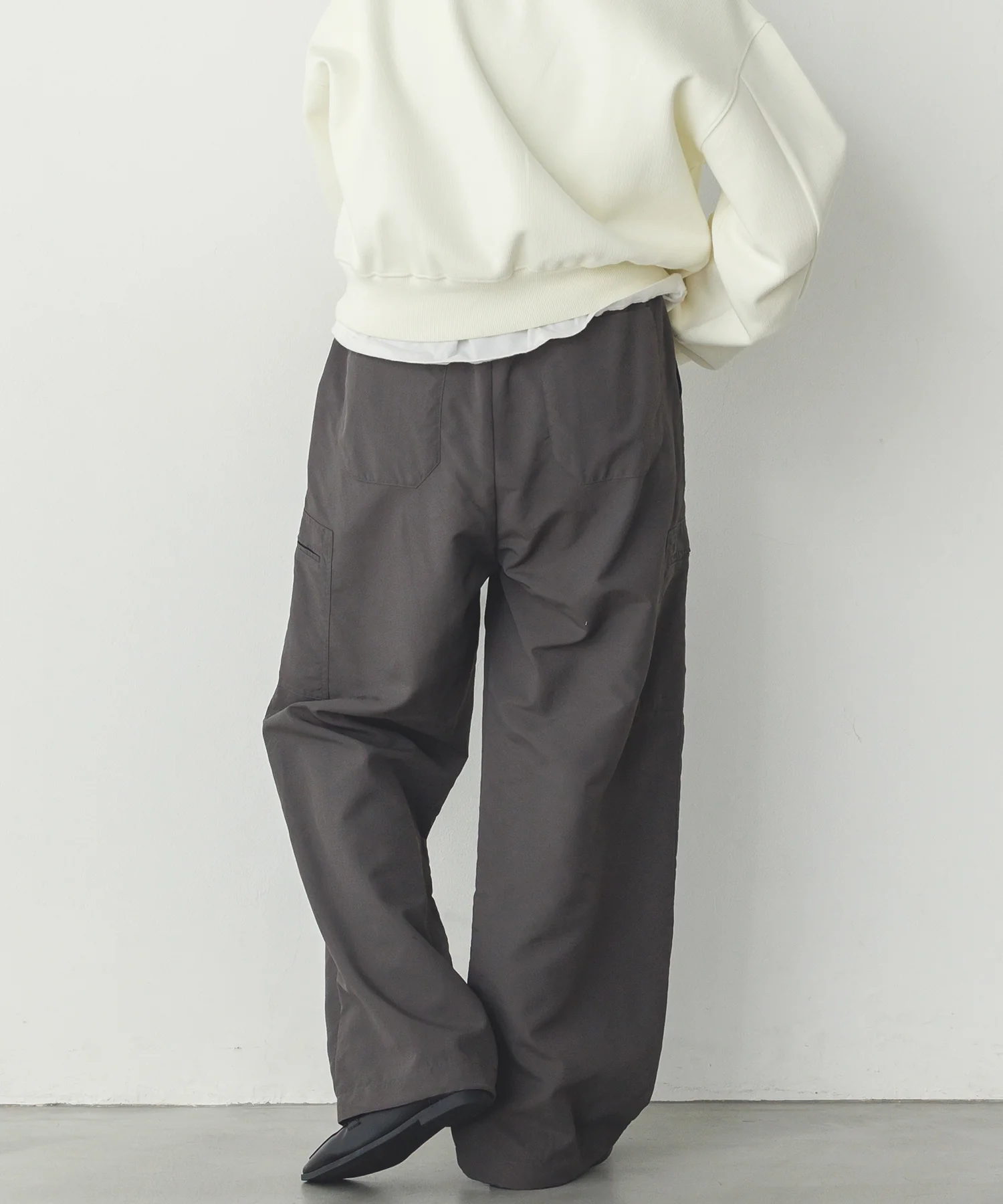 ナイロン カーゴパンツ