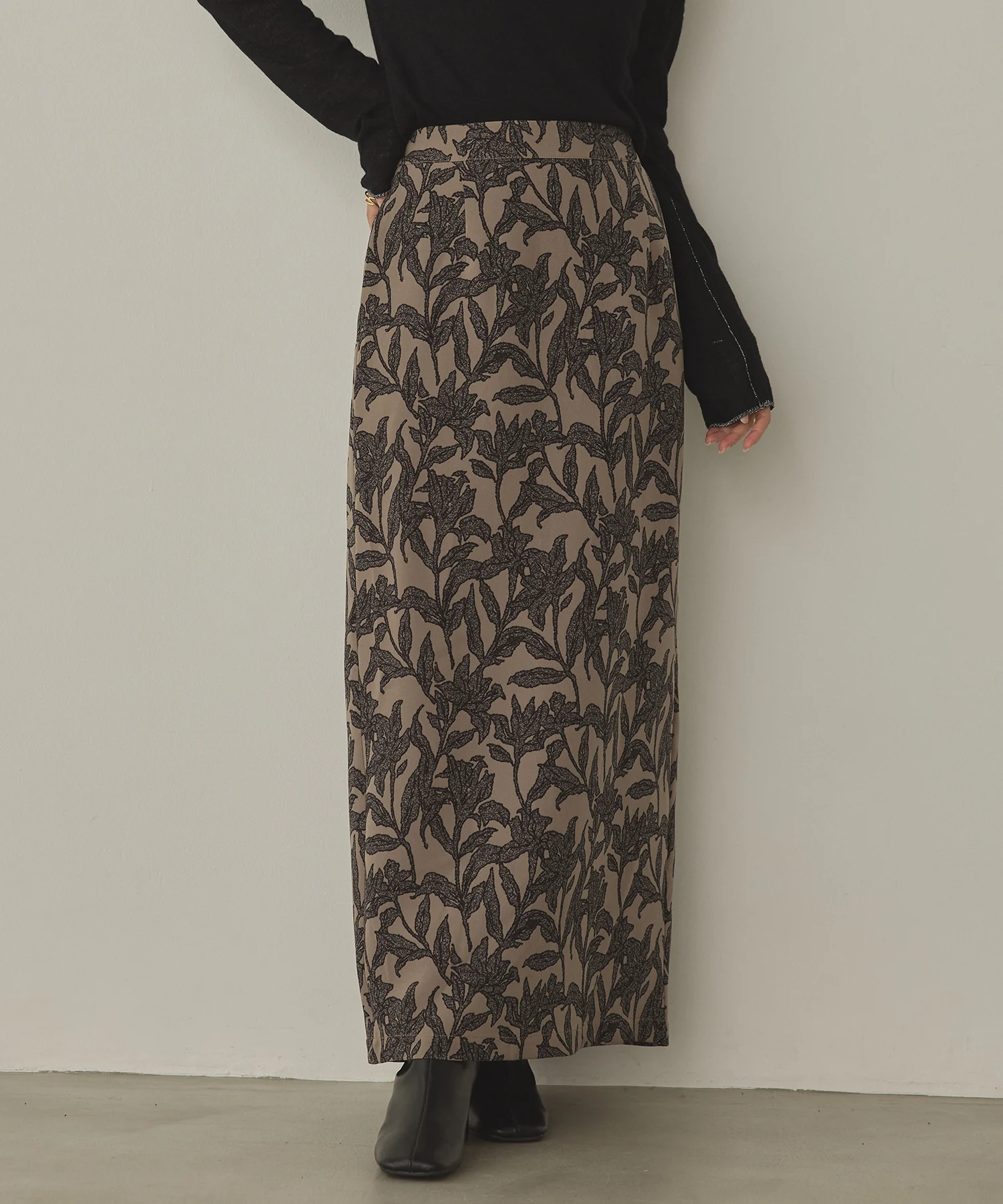 花柄プリント ナロースカート