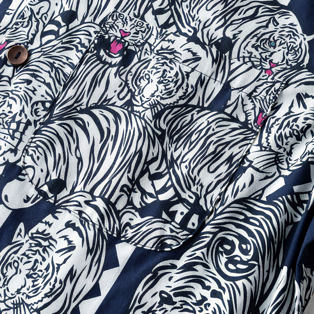 浮世絵風トラ柄開襟シャツ