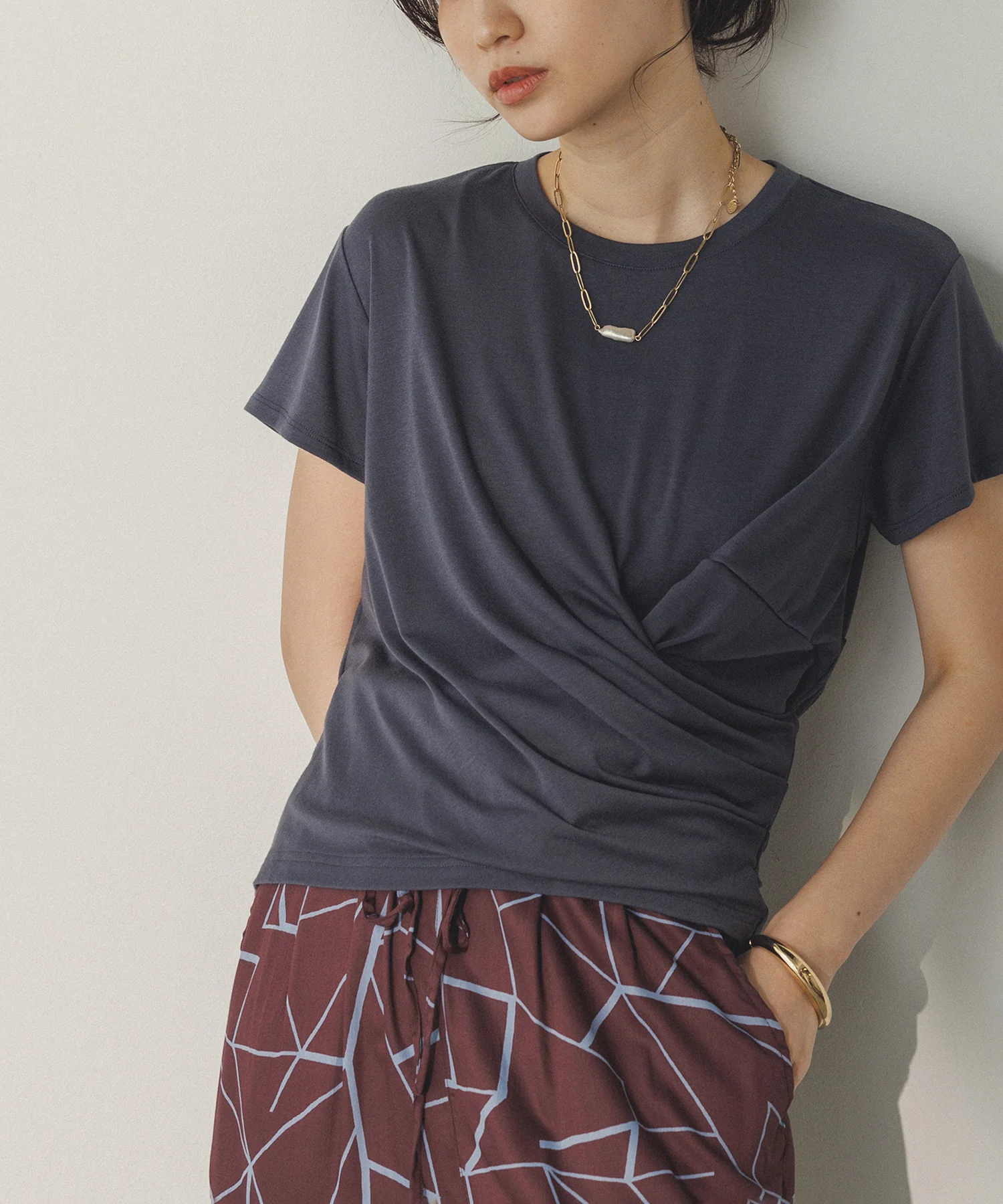 ドレープ デザイントップス