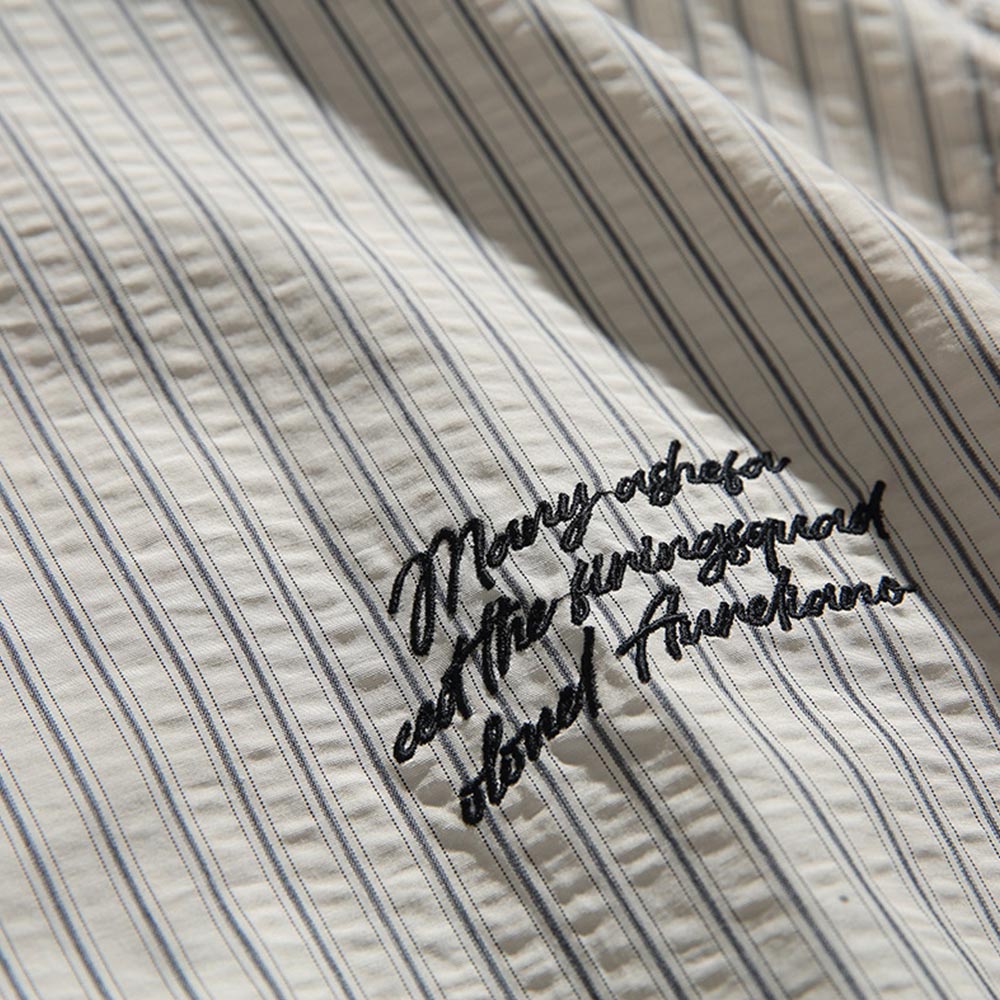 ストライプシアサッカー　刺繍ワッペン付きアメリカン長袖シャツ