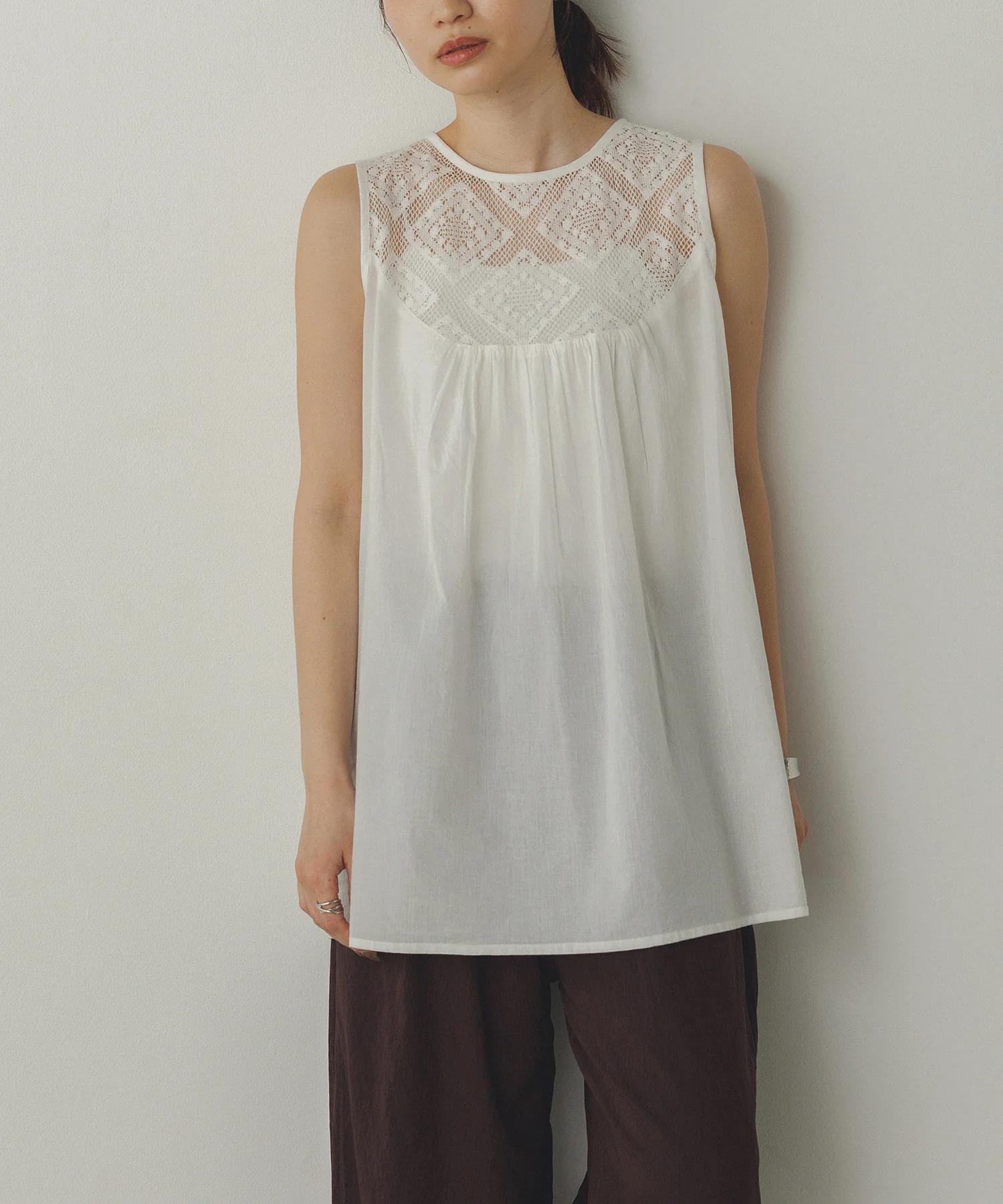 レース切替 ノースリーブブラウス