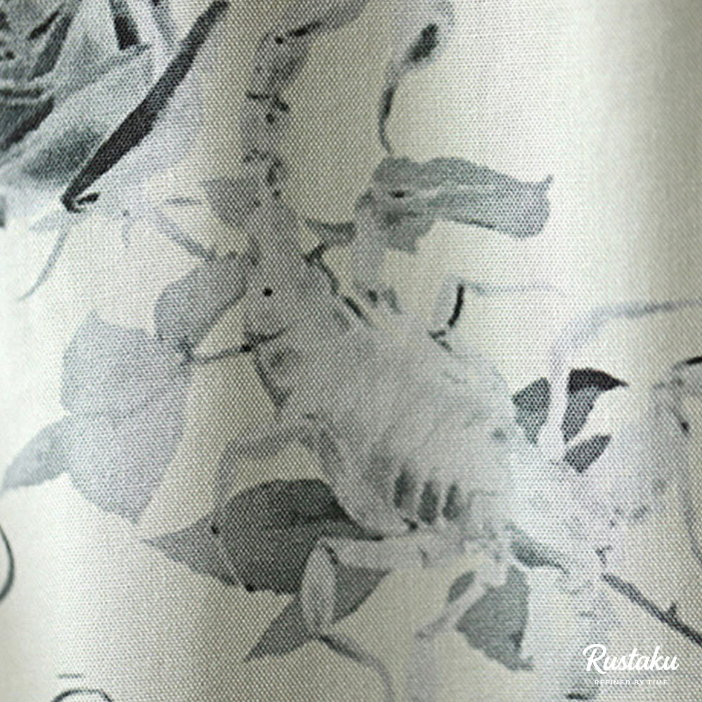 冷感リヨセル　サソリとバラの総柄アロハシャツ