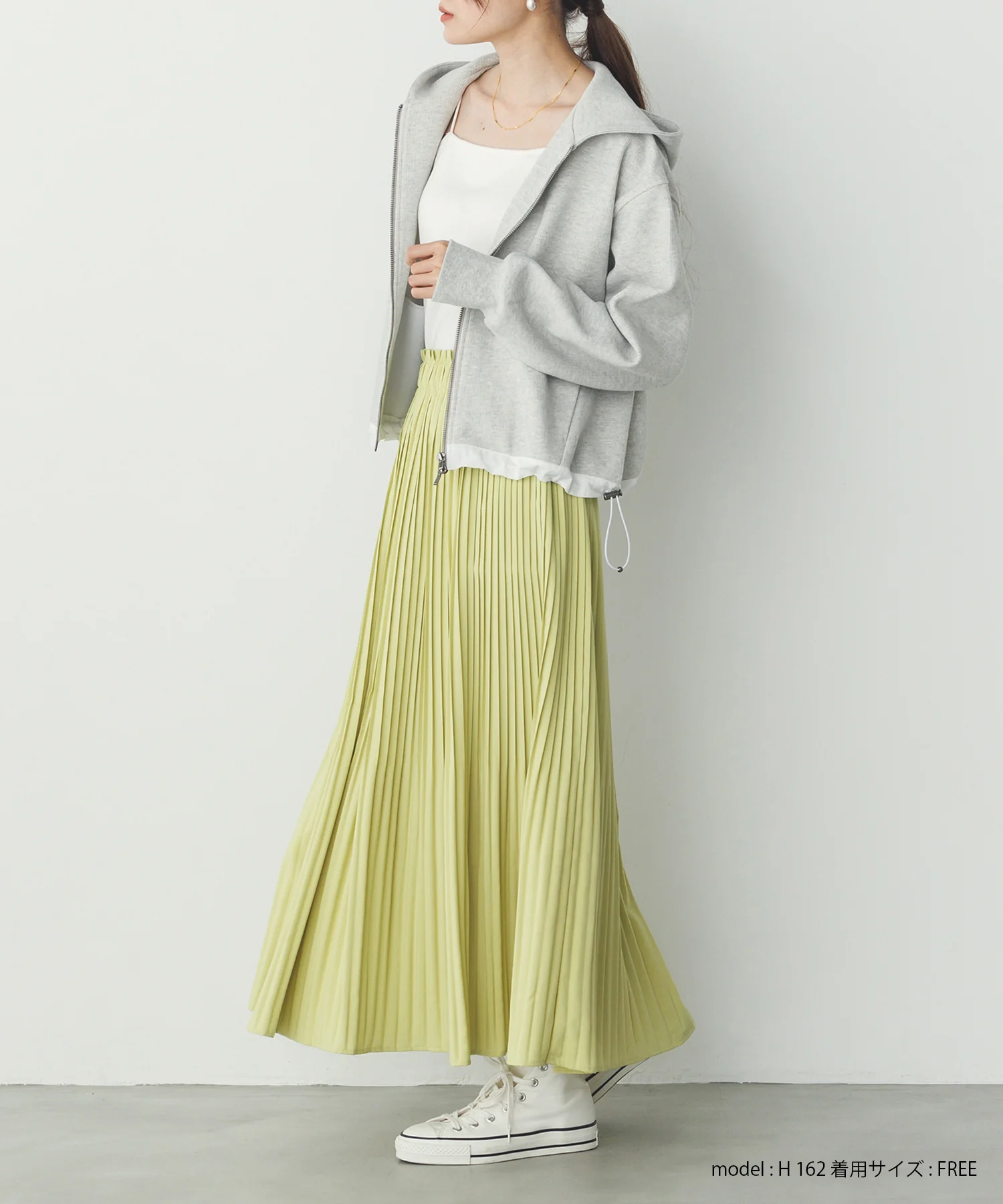 ダブルジップ ショートフーディ