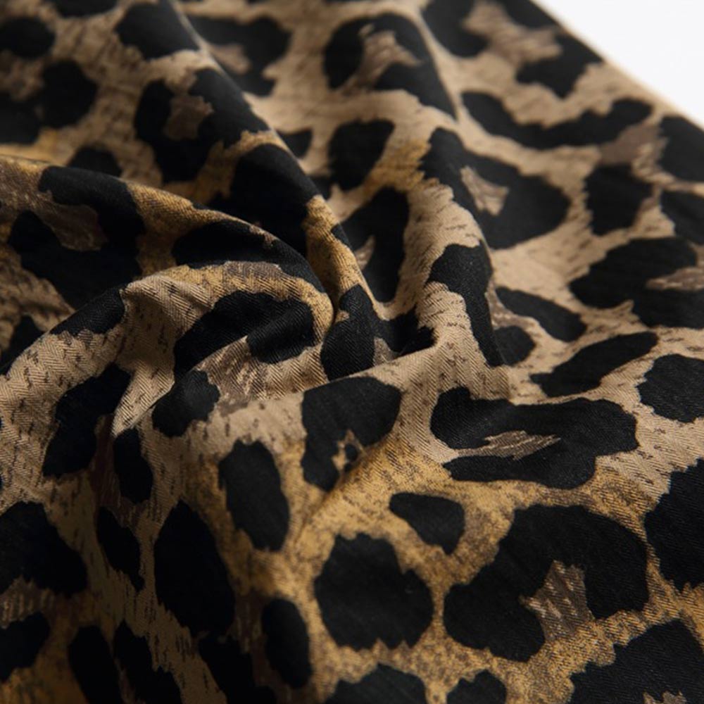 レオパード柄ワイドカーゴパンツ