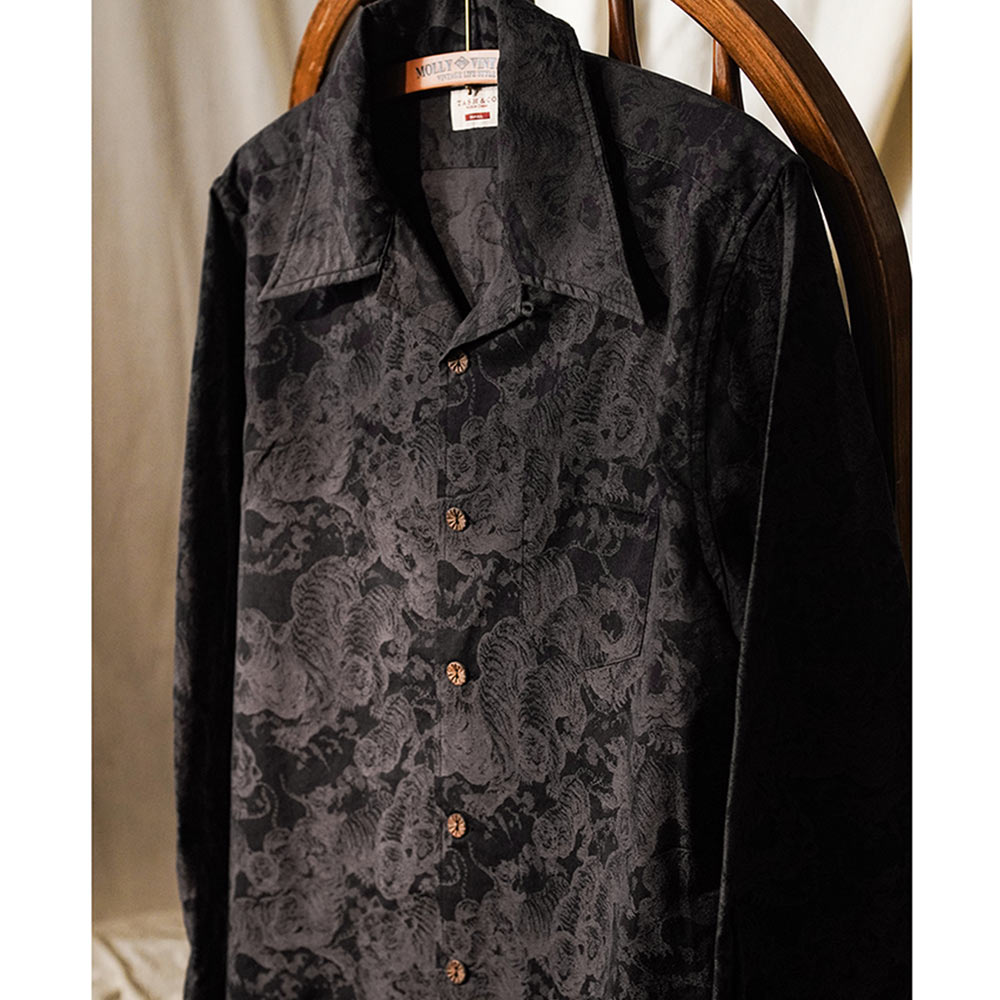 「虎の守護」総柄ジャカード折り襟長袖シャツ