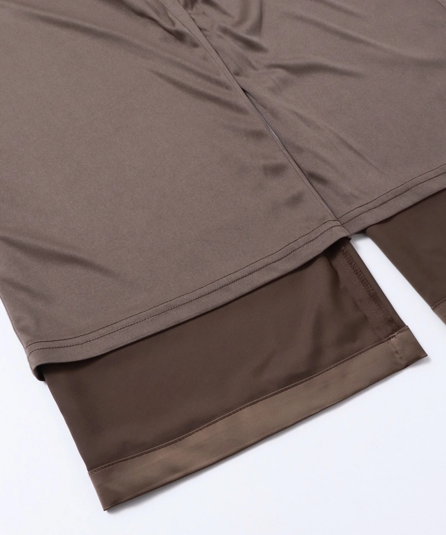 サテン ストレートイージーパンツ