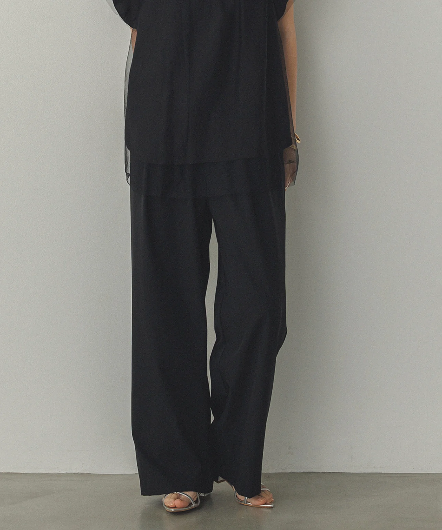 【接触冷感】ワイドストレートパンツ