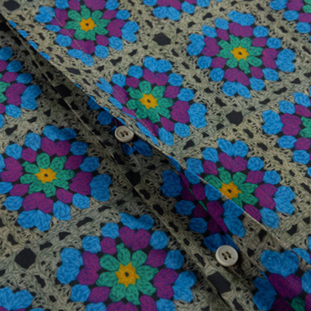 かぎ針編み風 グラニースクエア柄アロハシャツ