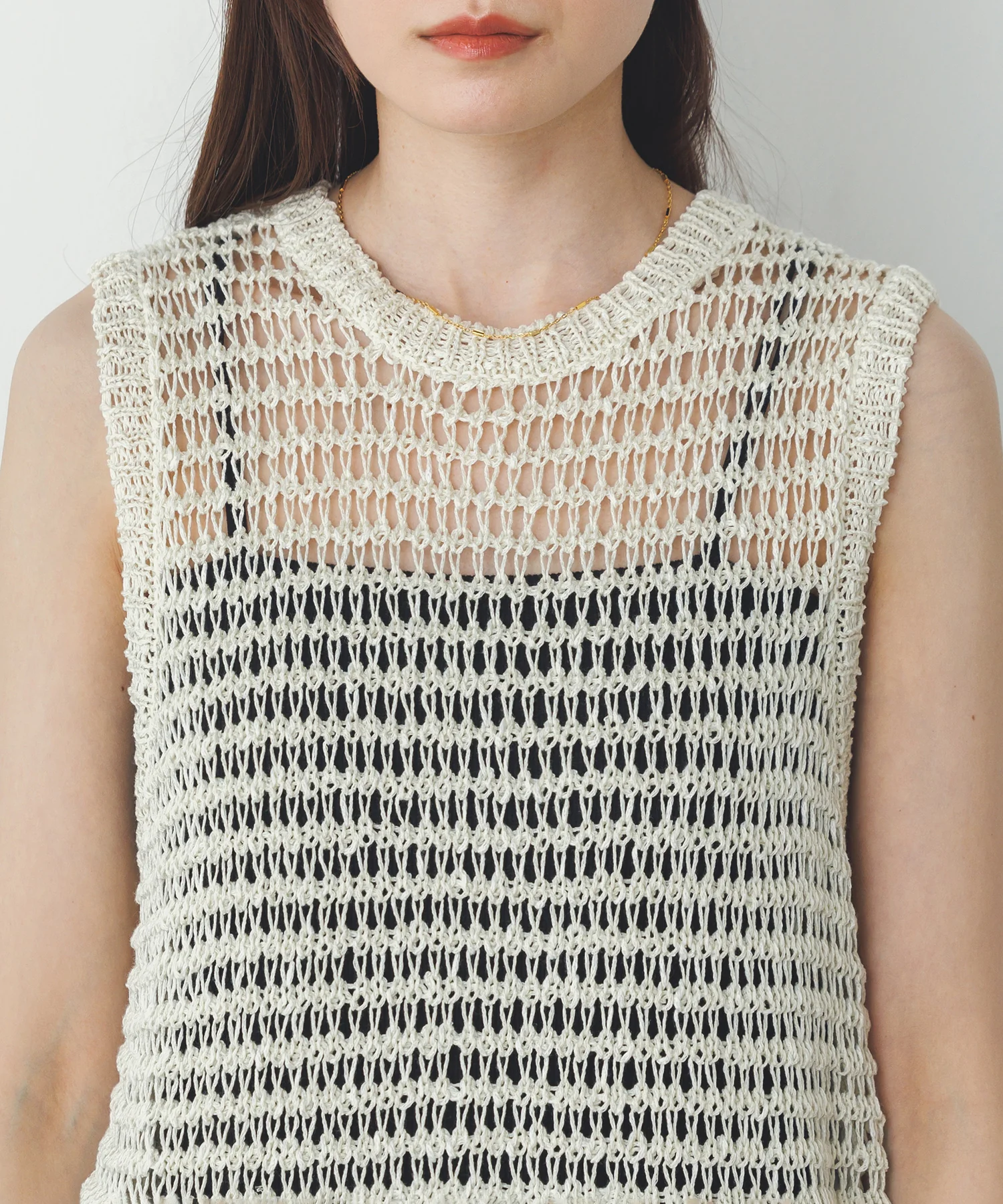 透かし編み ゆるニットタンクトップ