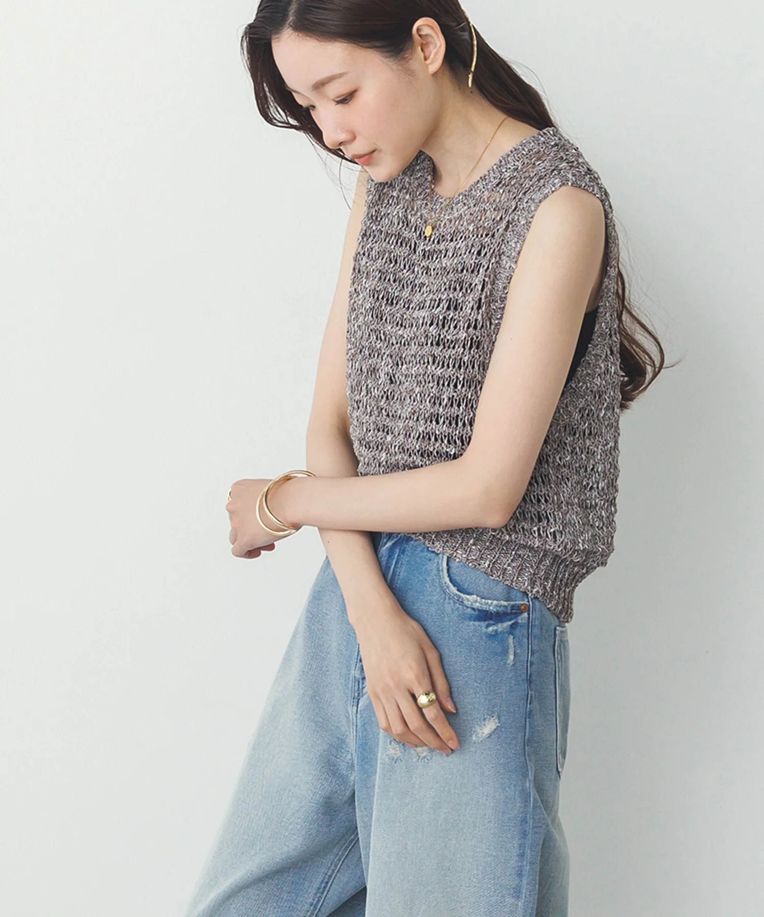 透かし編み ゆるニットタンクトップ