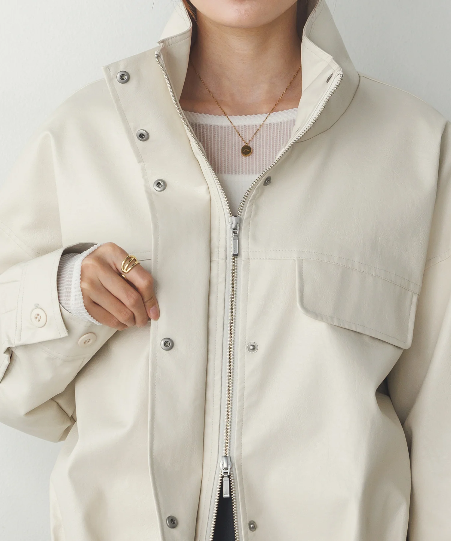 フェイクレザー オーバーブルゾン