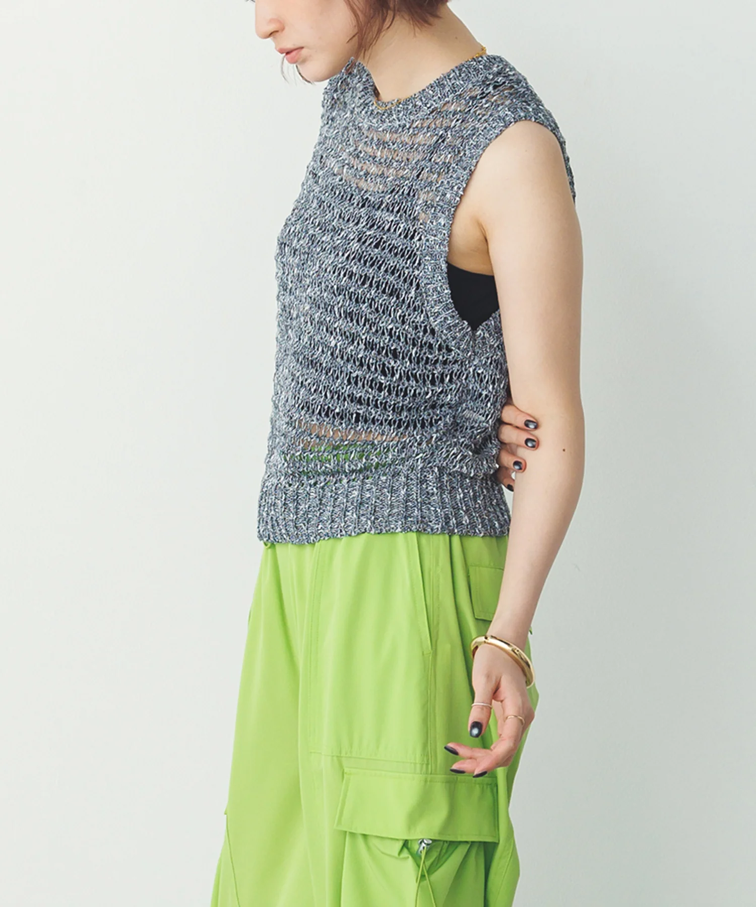 透かし編み ゆるニットタンクトップ