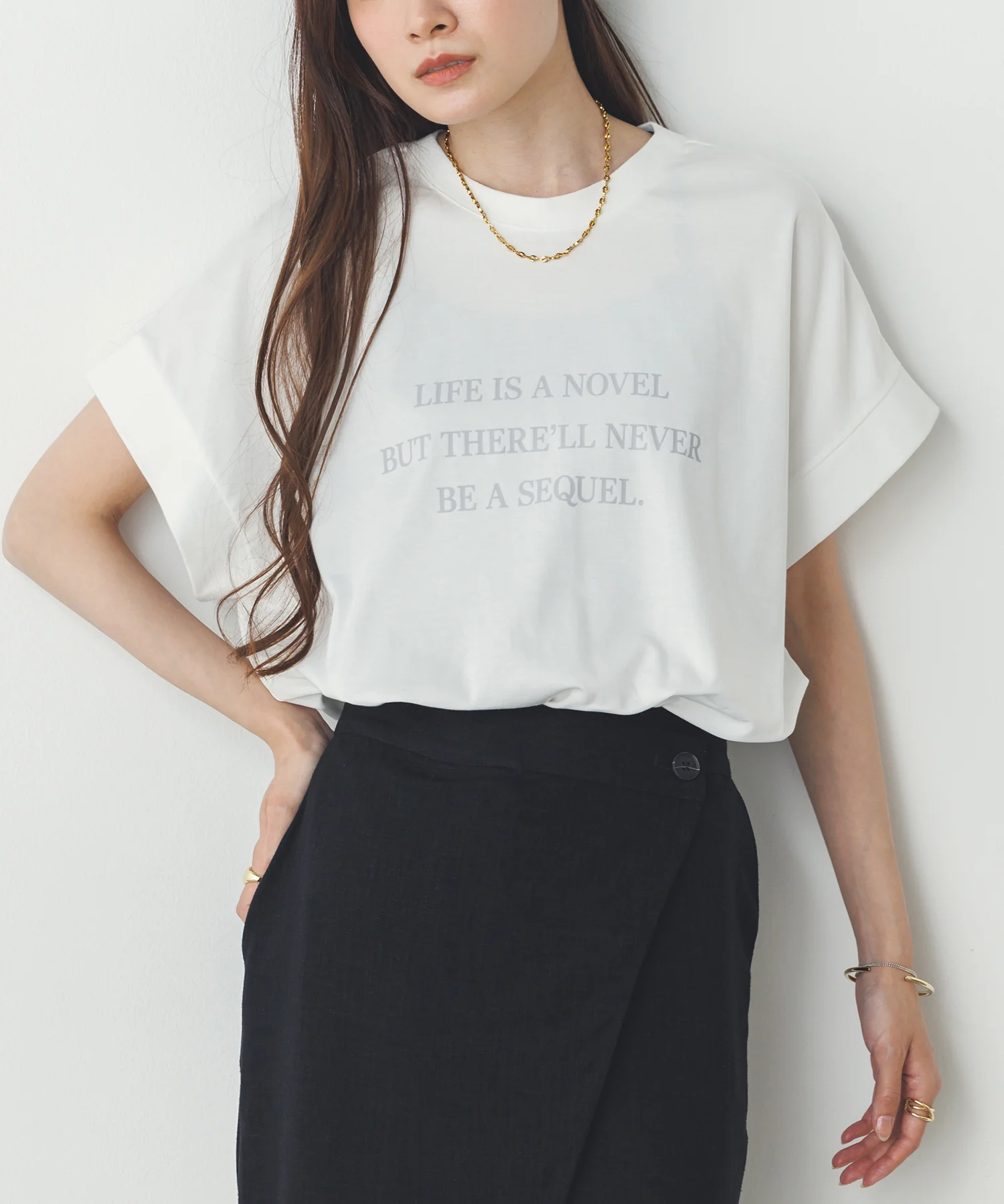 紫外線変化 ロゴTシャツ