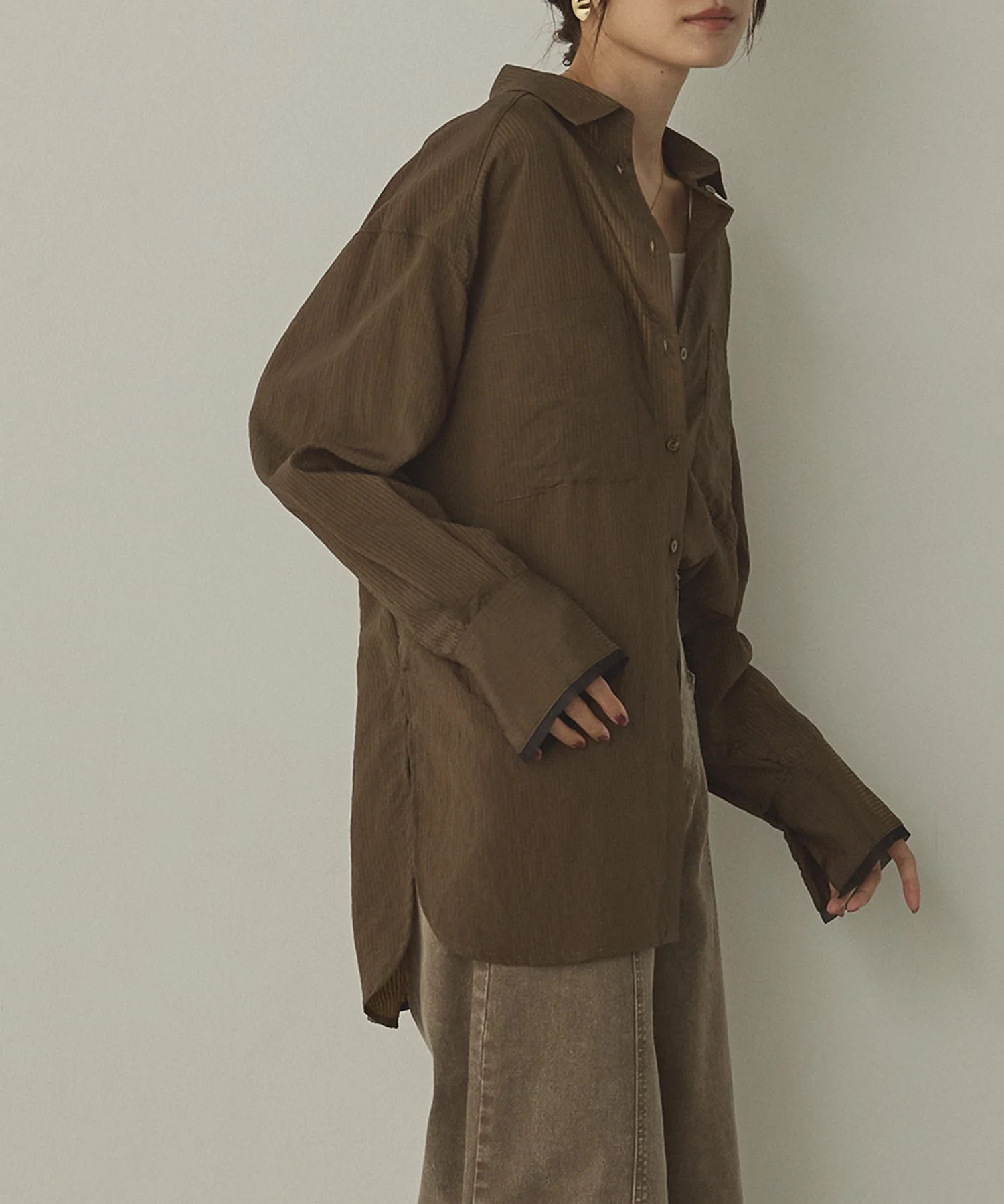 ツヤストライプ オーバーシャツ