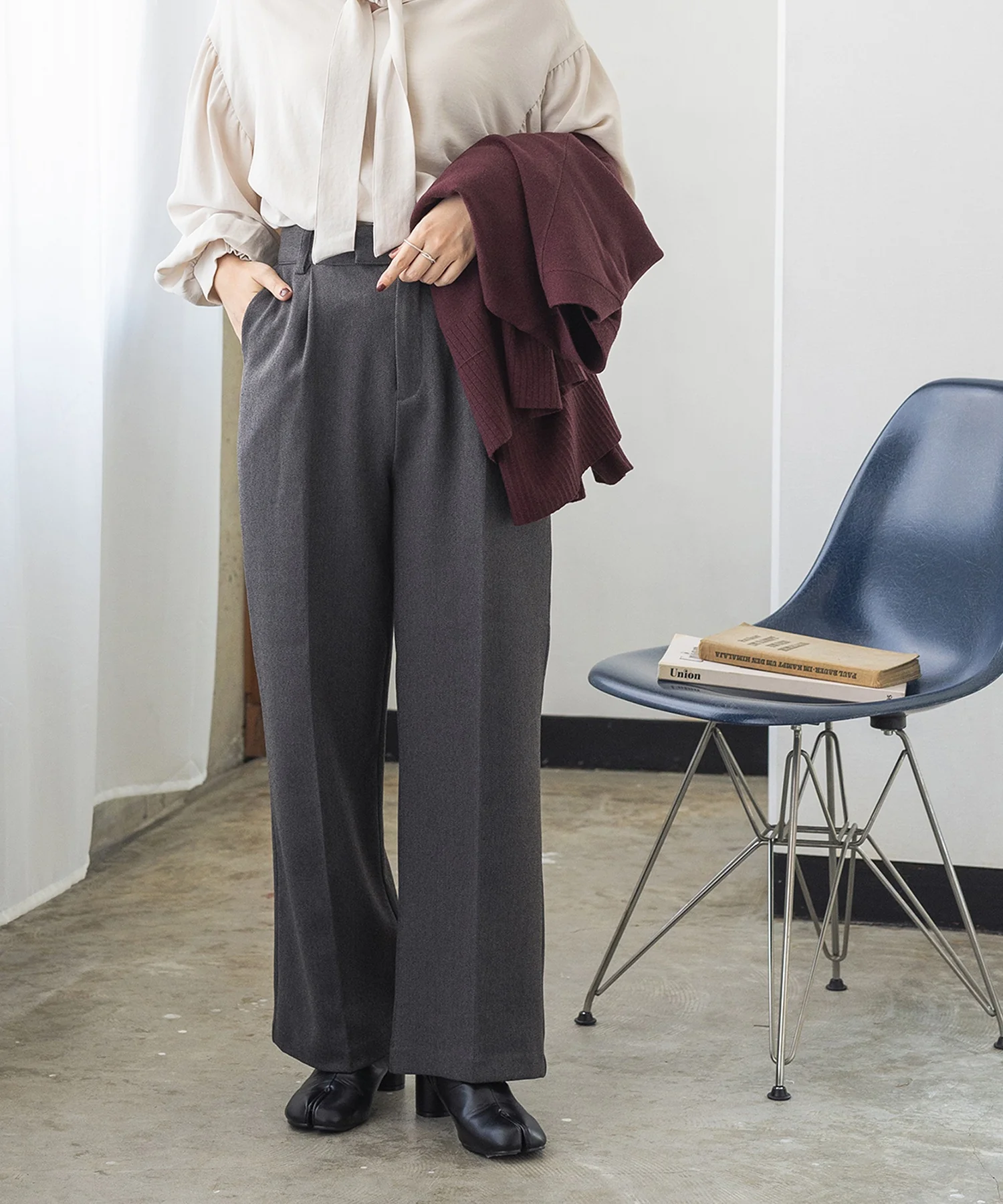 ウールライクストレートパンツ