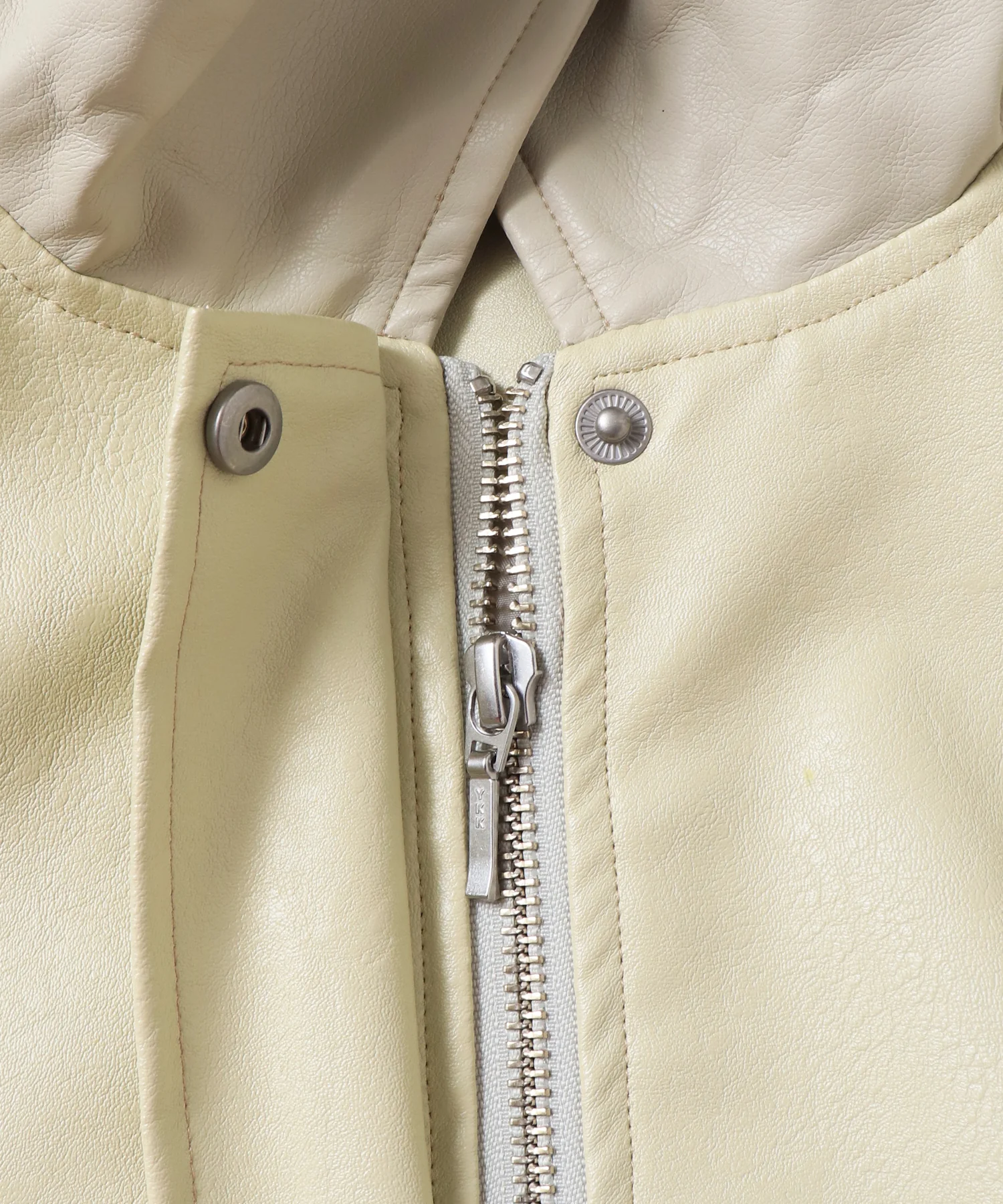 フェイクレザー バルーンブルゾン