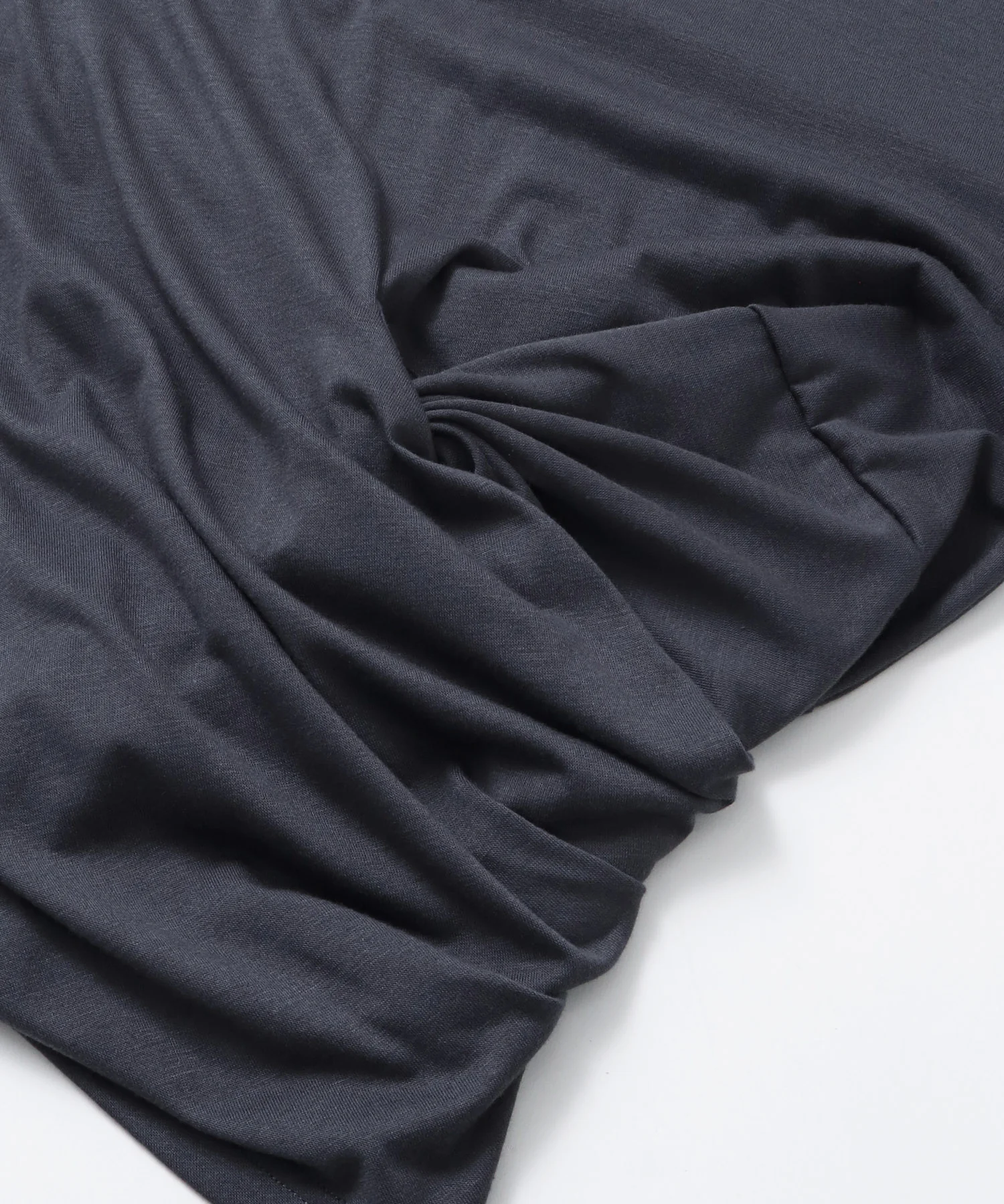 ドレープ デザイントップス