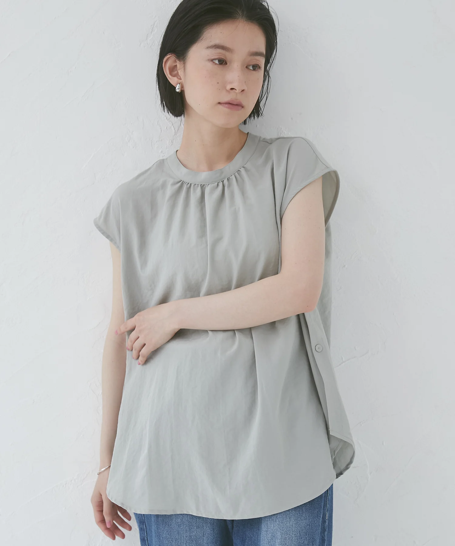 フレンチスリーブシャツ