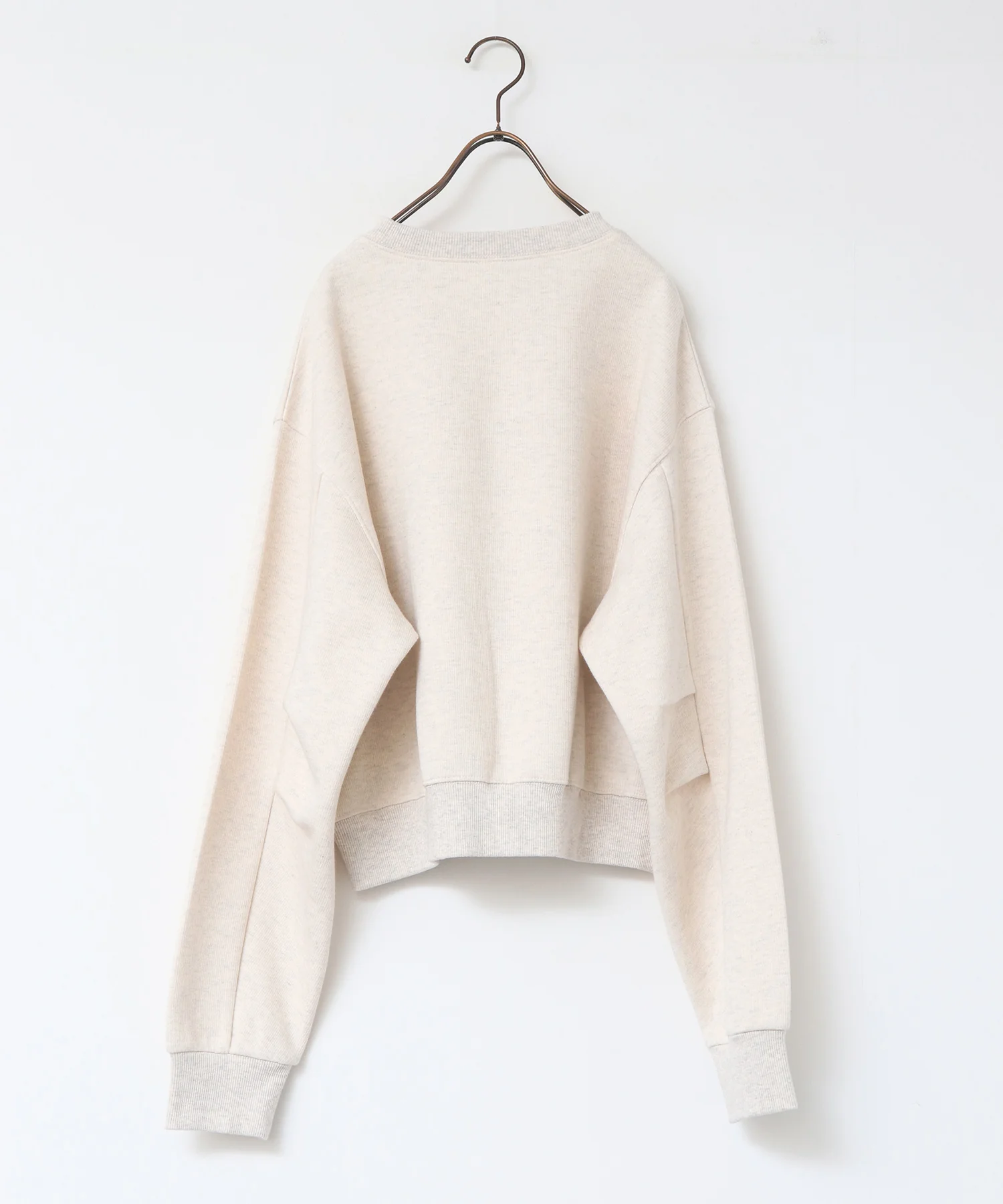 スリーブタック ロゴプリントスウェット