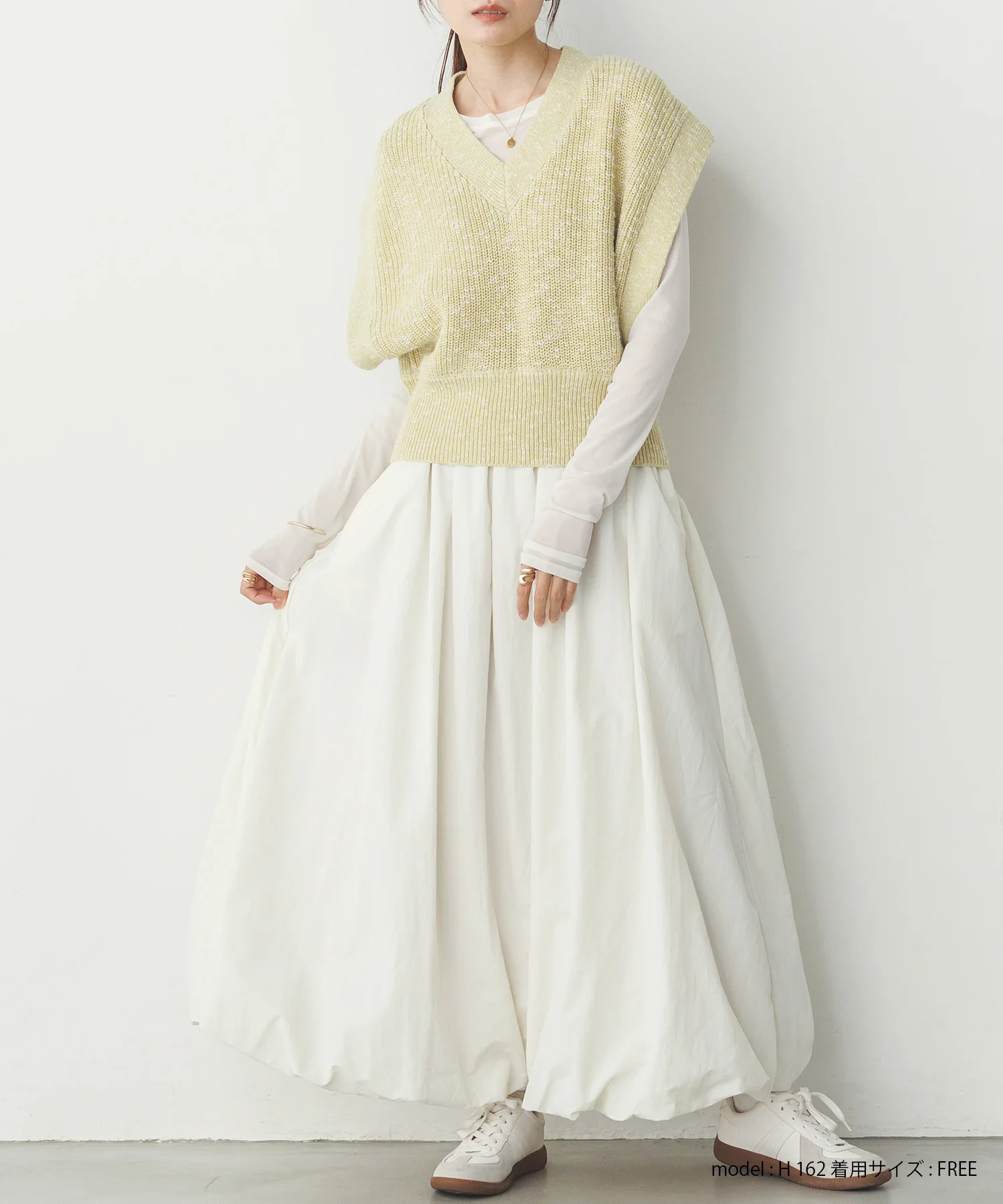 ナイロン バルーンスカート