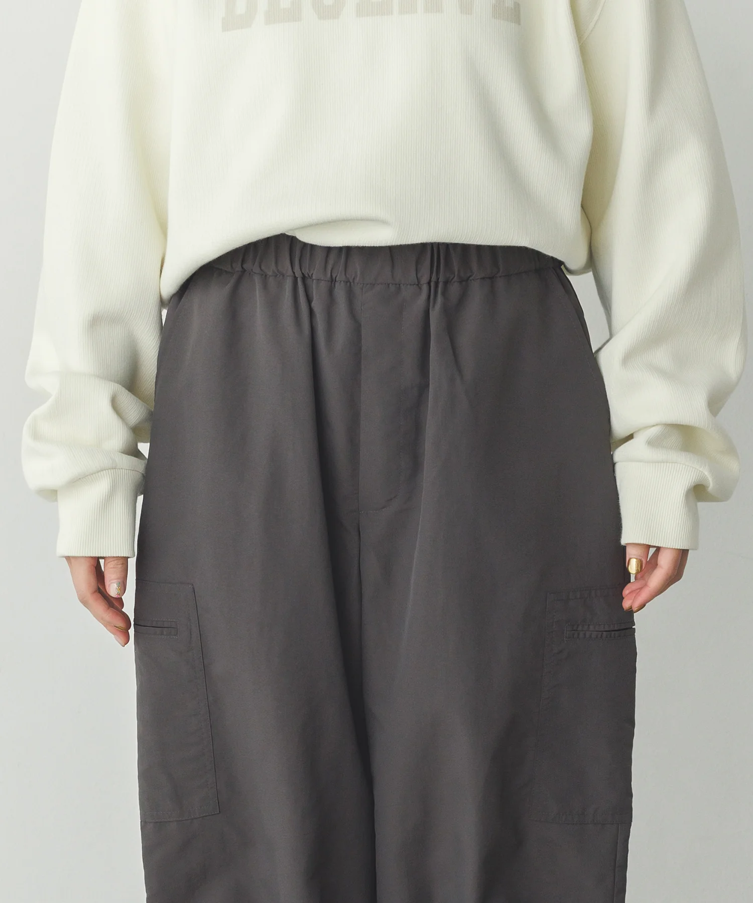 ナイロン カーゴパンツ