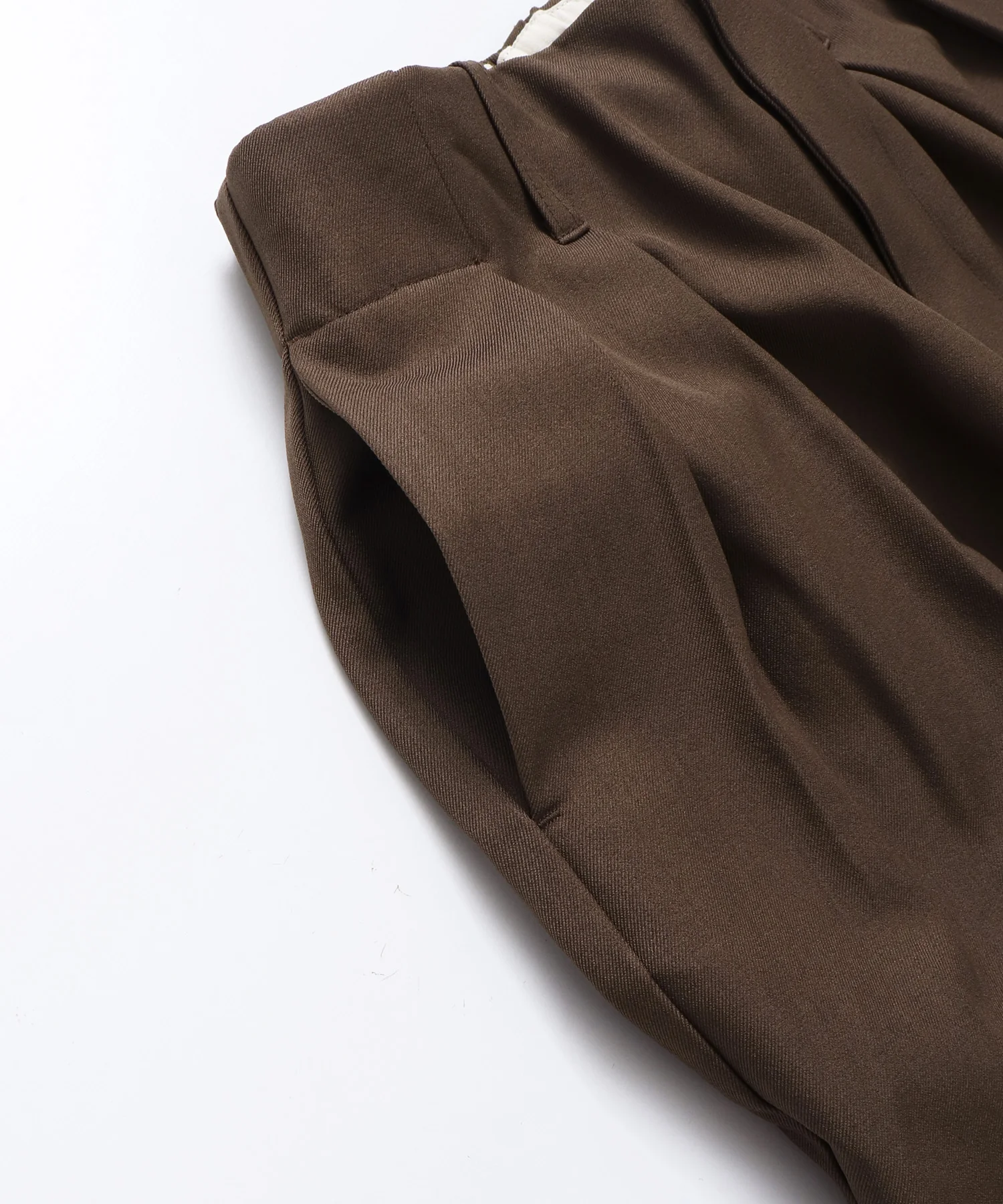 ポリツイル タックパンツ