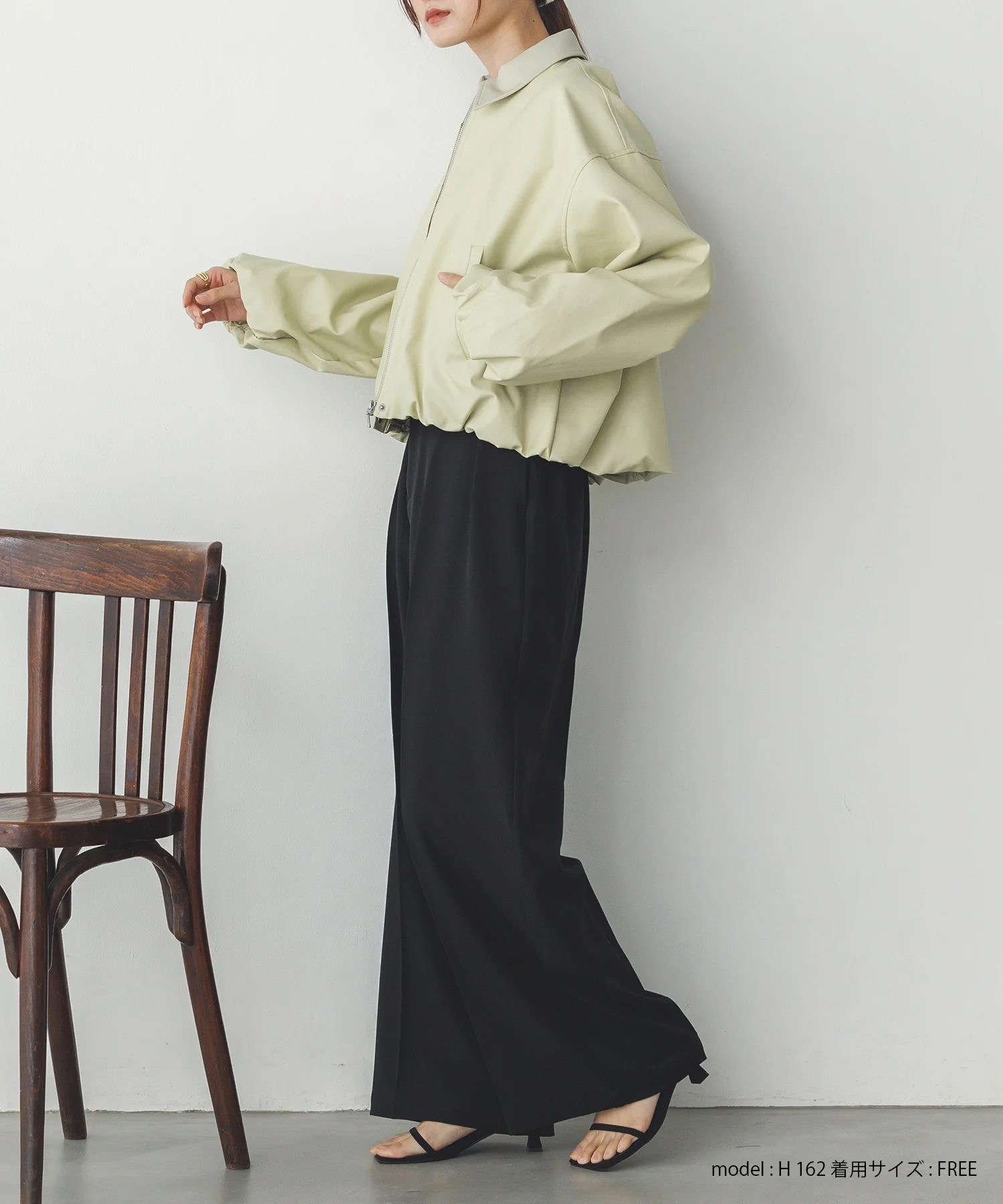 フェイクレザー バルーンブルゾン