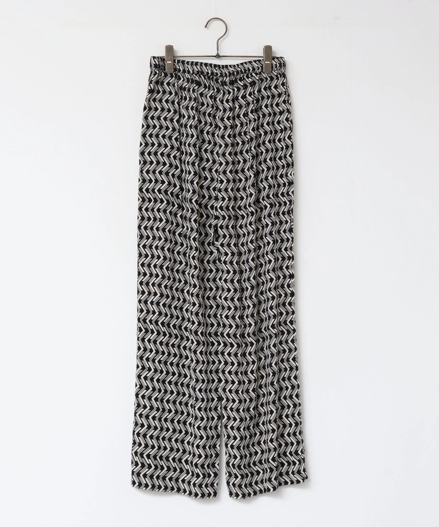 レーヨン プリントストレートパンツ