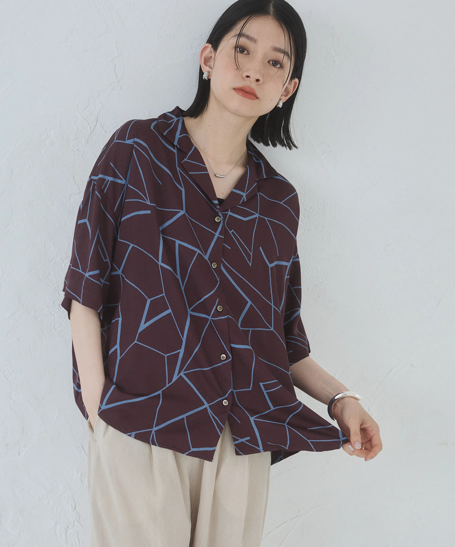 ビスコースサテン プリント開襟シャツ