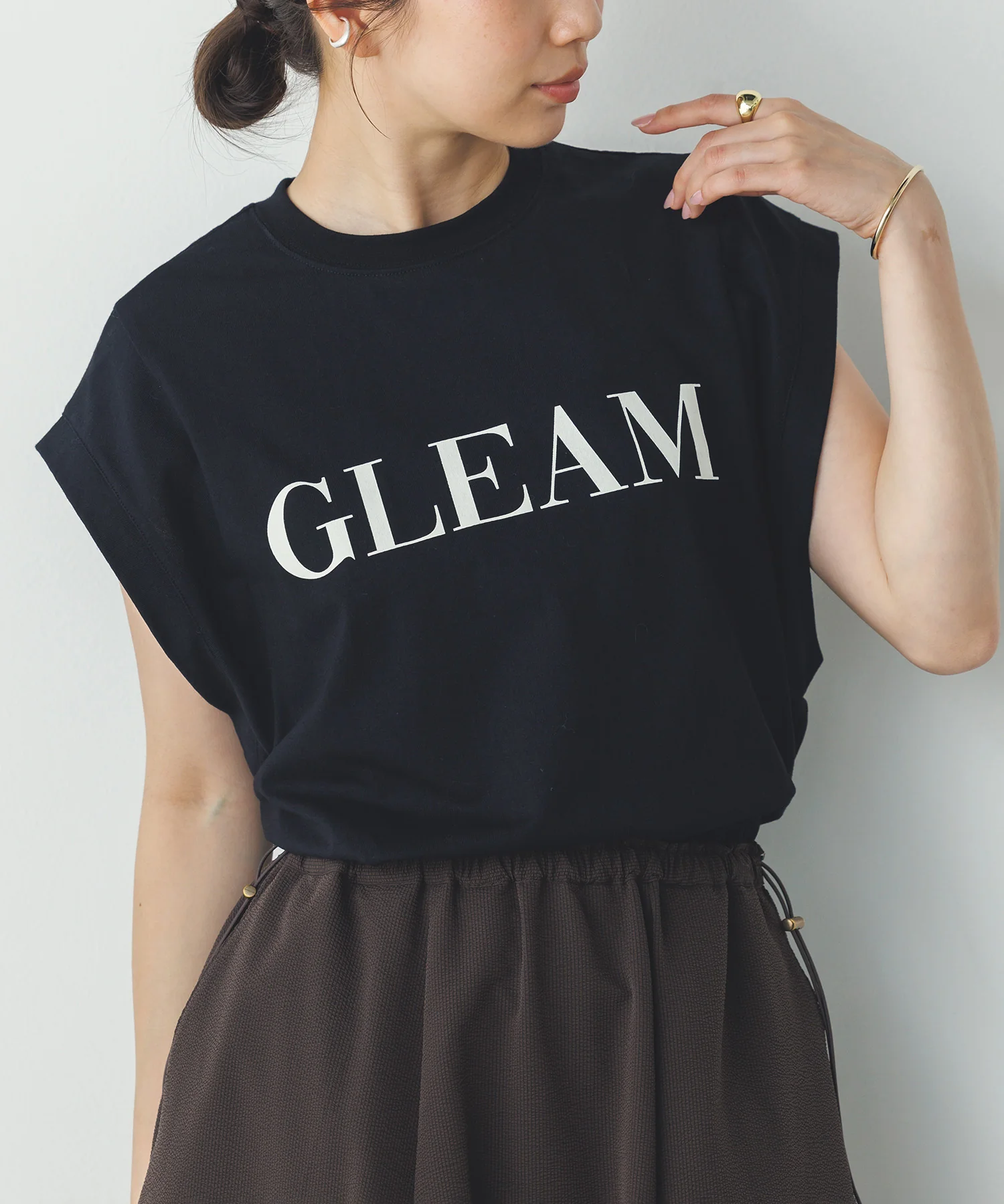 ノースリーブ プリントTシャツ