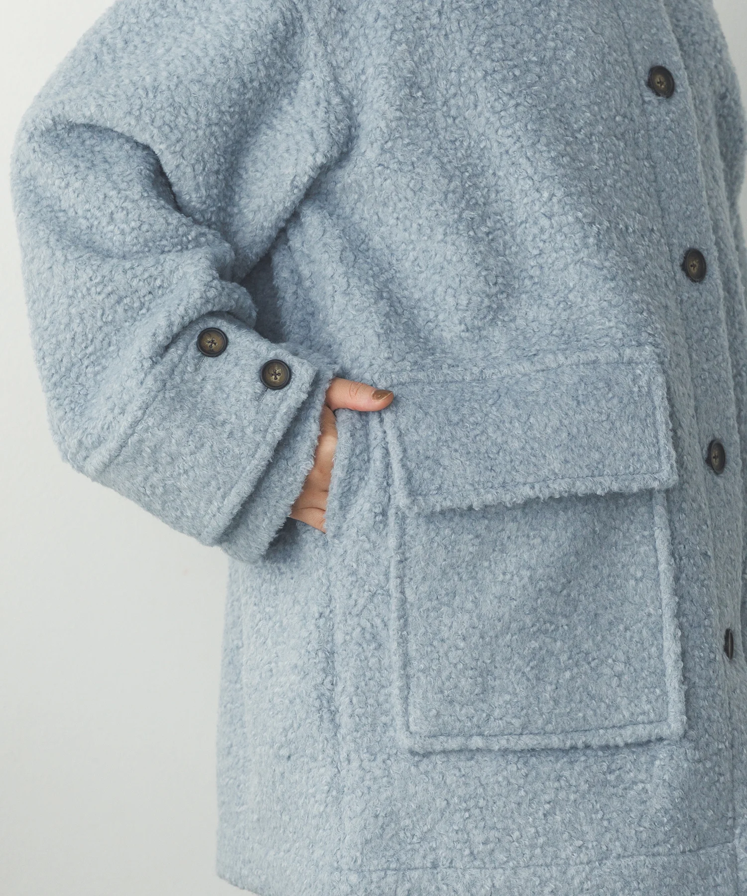 ブークレ ミドルシャツコート