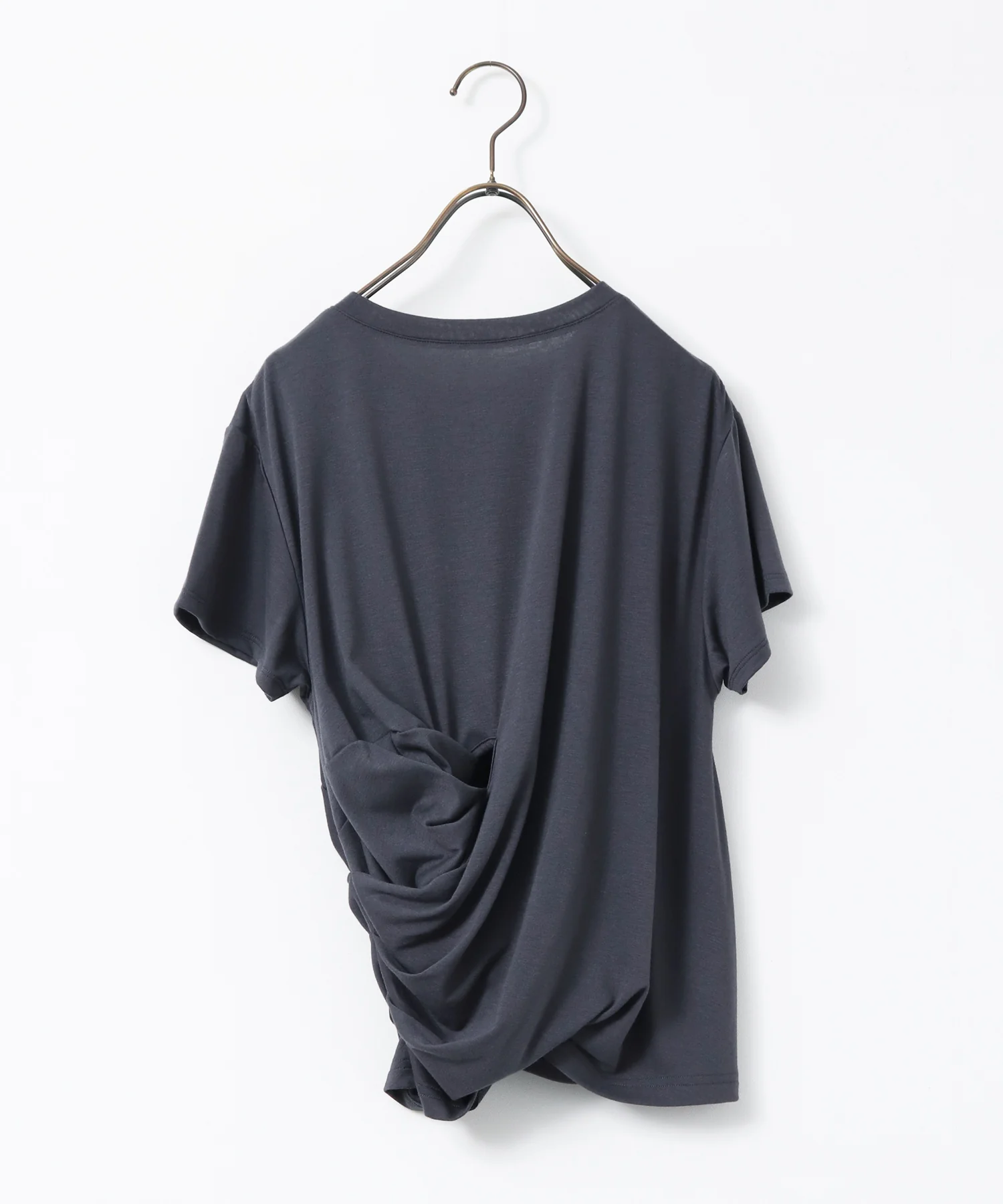 ドレープ デザイントップス