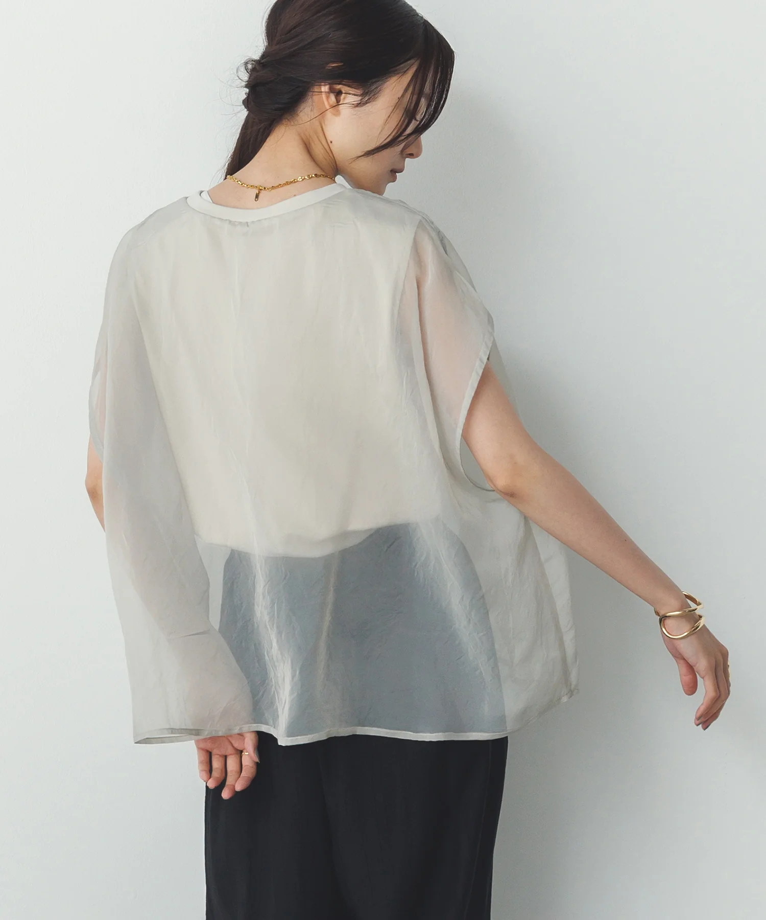 ニュアンス シアーレイヤードトップス