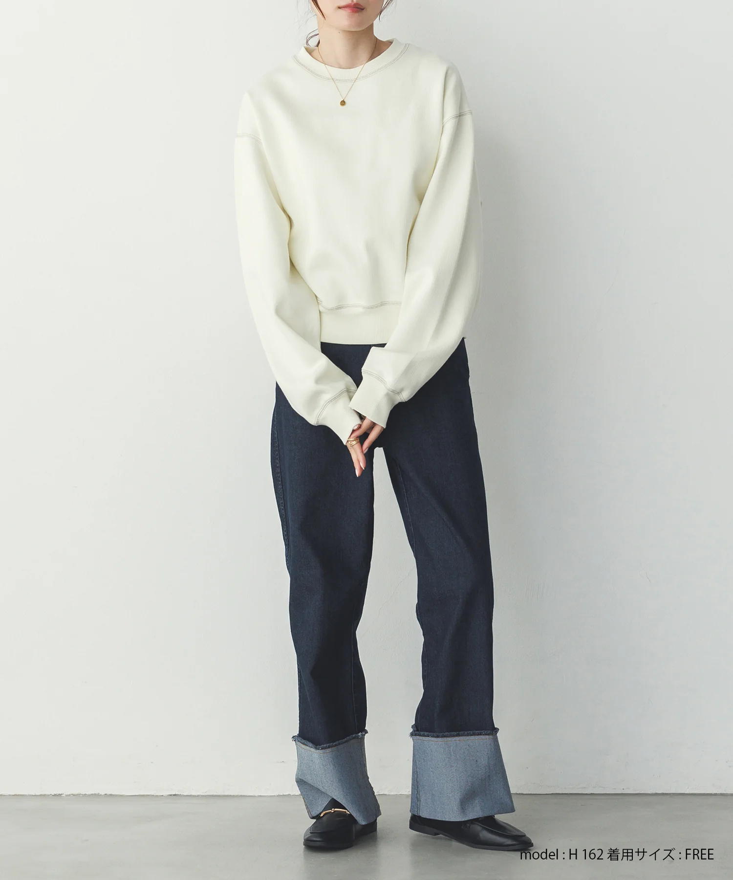 シャイニー糸ステッチ スウェット