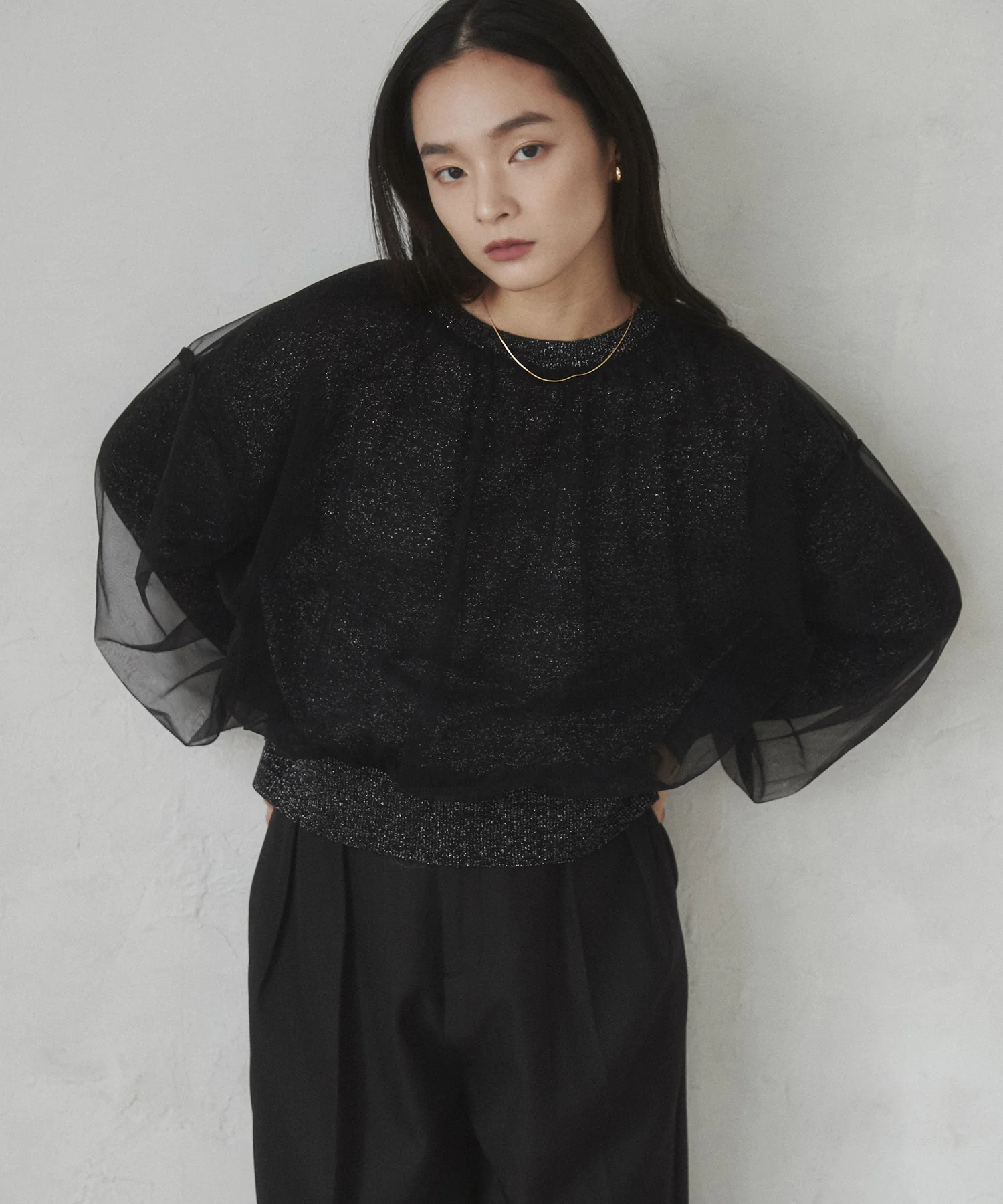 ラメニット チュールレイヤードトップス