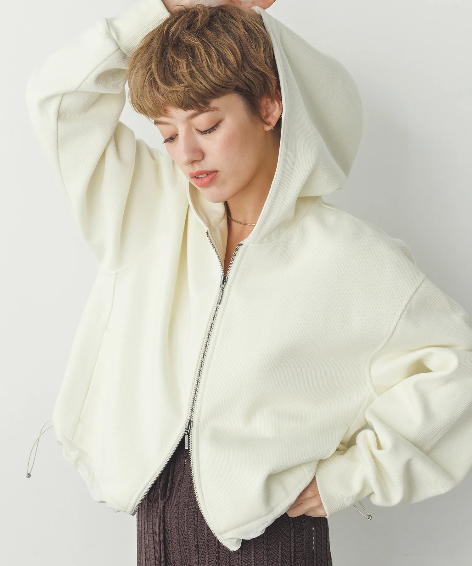 ダブルジップ ショートフーディ