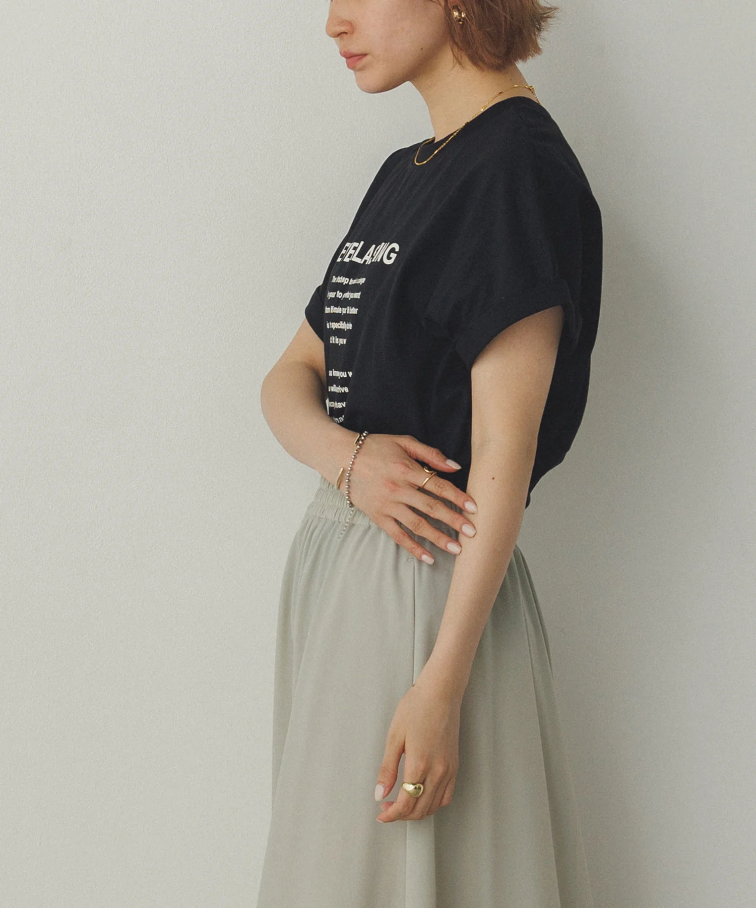 前後2WAY ロゴプリントTシャツ