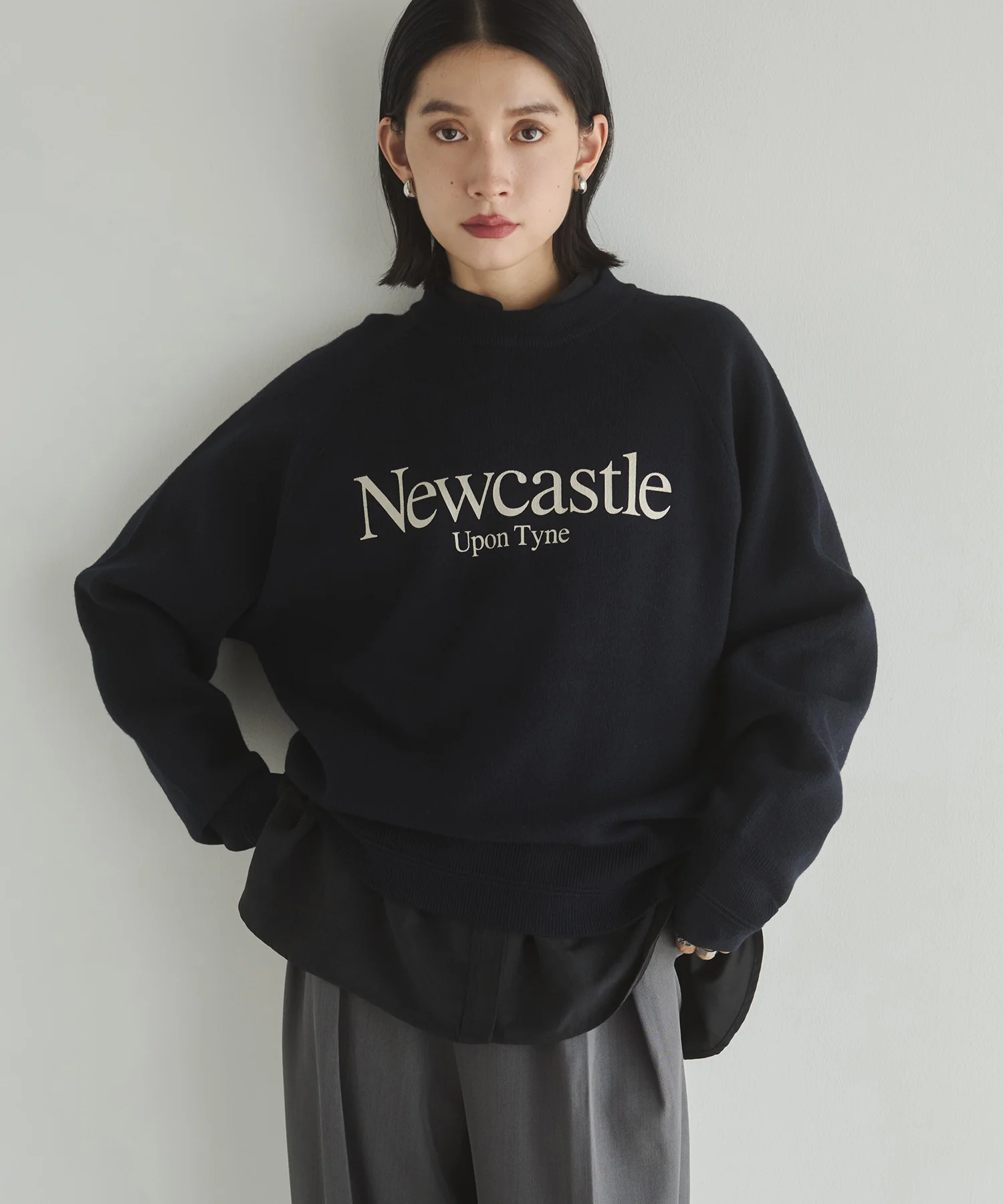 【WEB限定/別注】【新色追加】スウェットライクロゴニット