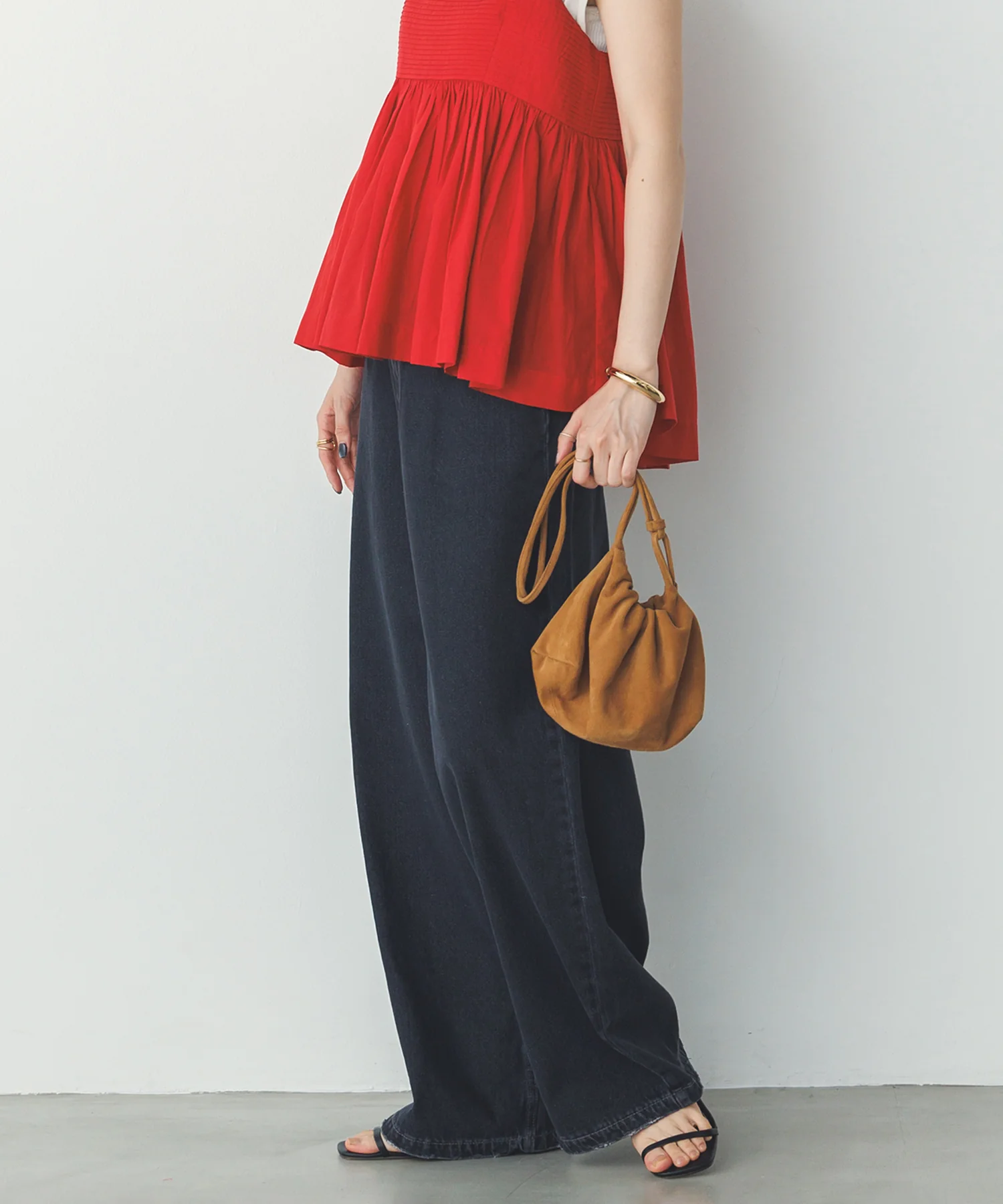 ダメージデニム ゆるストレートパンツ