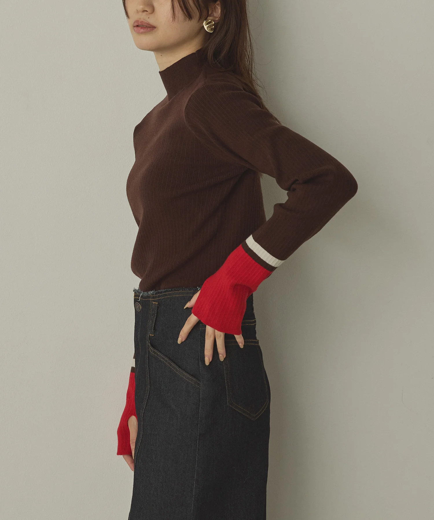 【静電気防止】やわもちヤーン 袖配色 ハイネックリブニット