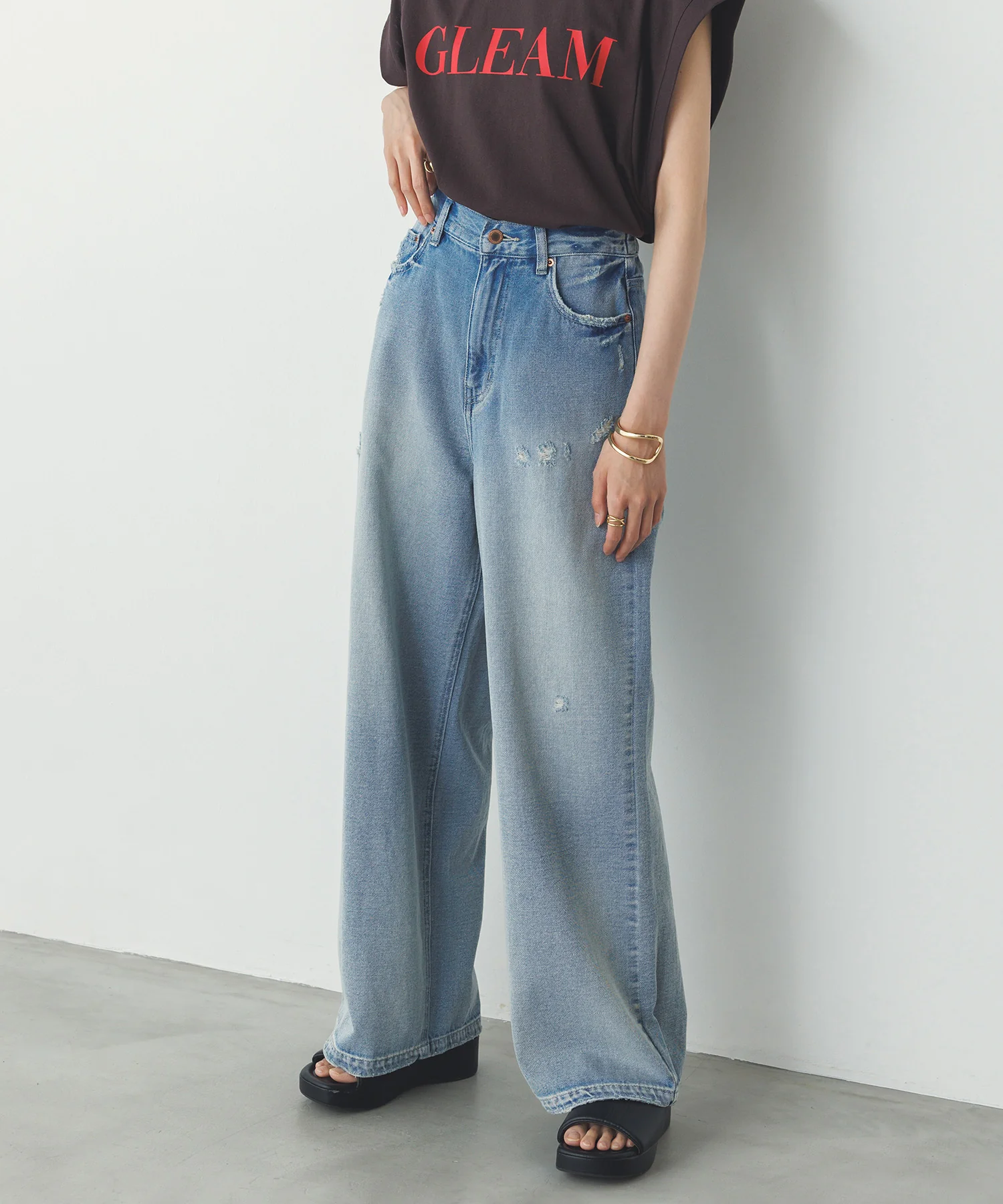 ダメージデニム ゆるストレートパンツ